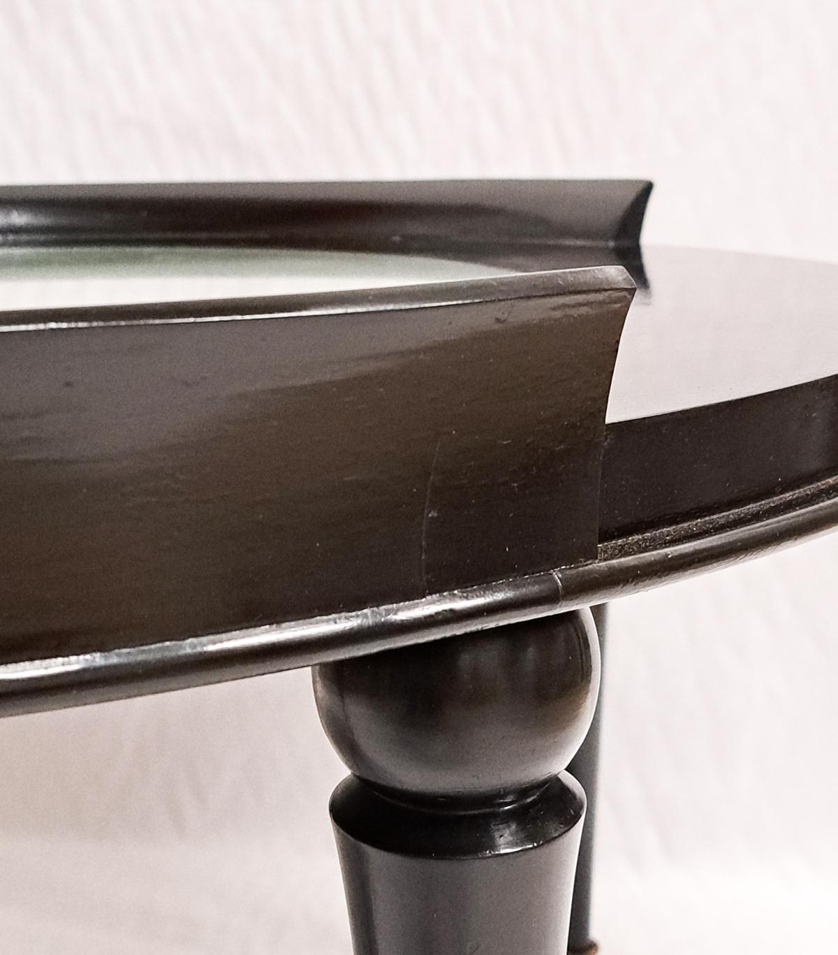 Italian Ebonized Round Coffee Table with a Mirrored Top, 1950s For Sale