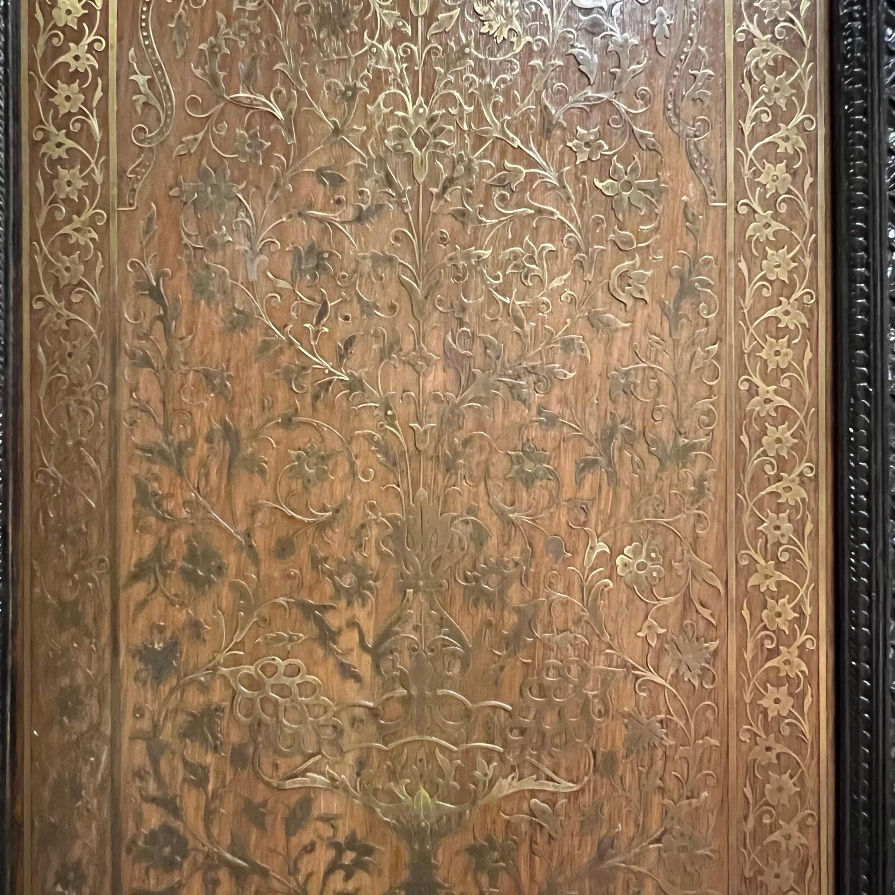 Ebonized Screen with Arabesque Inlaid Brass of Finest Quality For Sale 9