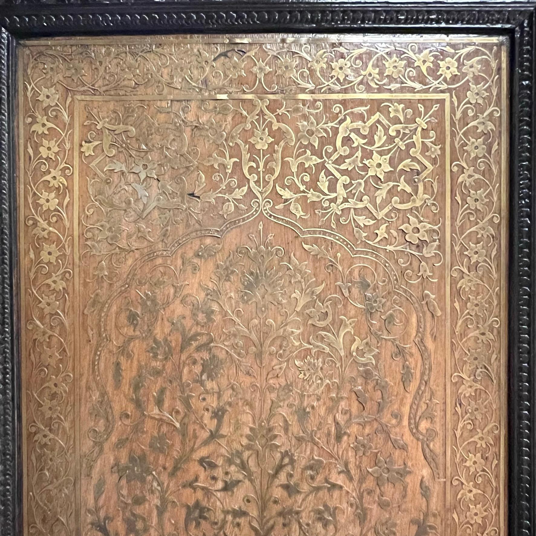Ebonized Screen with Arabesque Inlaid Brass of Finest Quality For Sale 10