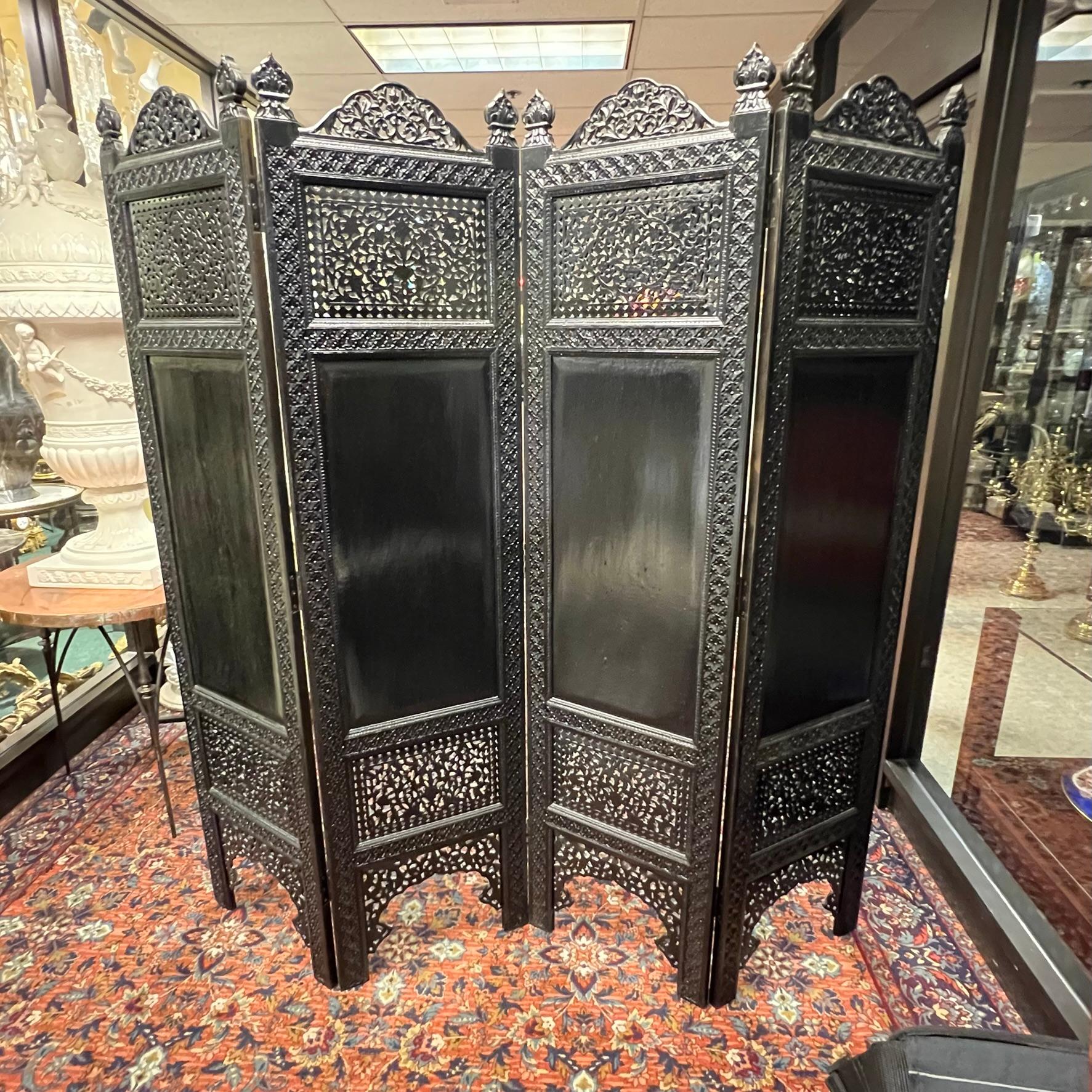Ebonized Screen with Arabesque Inlaid Brass of Finest Quality For Sale 11