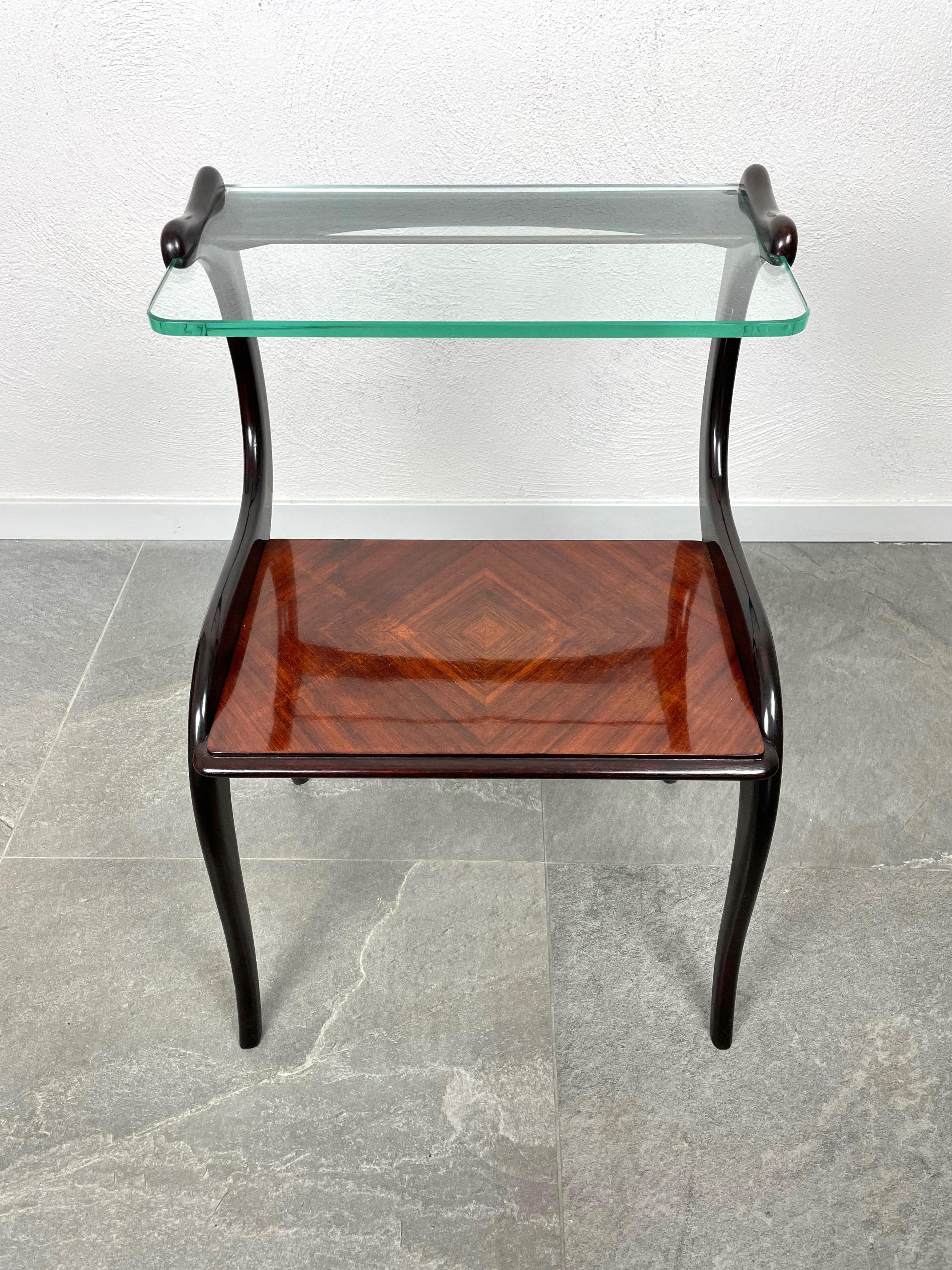 Ebonized Wood and Glass Side Table Attributed to Ico Parisi, Italy, 1950s In Good Condition For Sale In Rome, IT