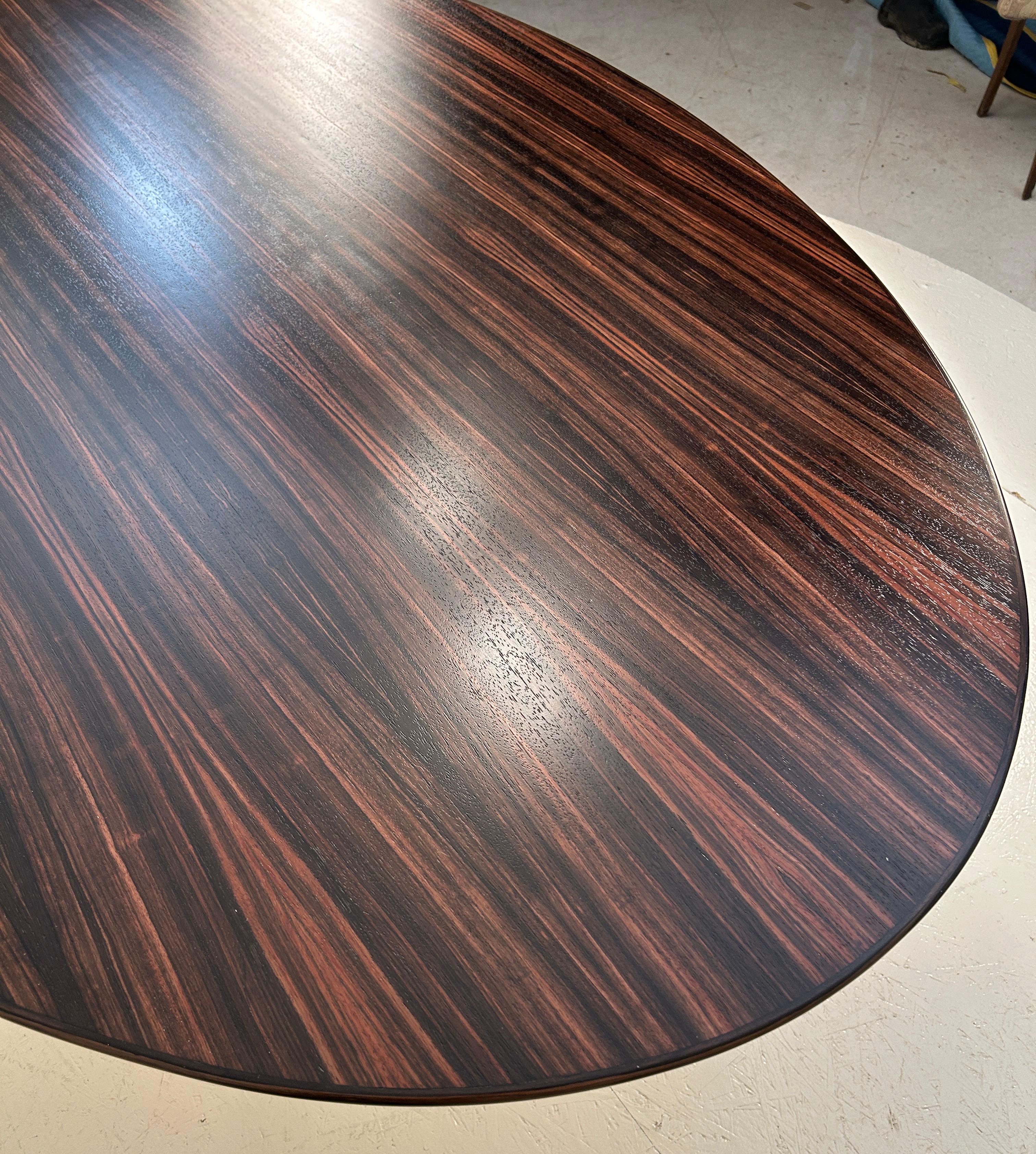 Mid-Century Modern Table de salle à manger ovale Saarinen Knoll 78