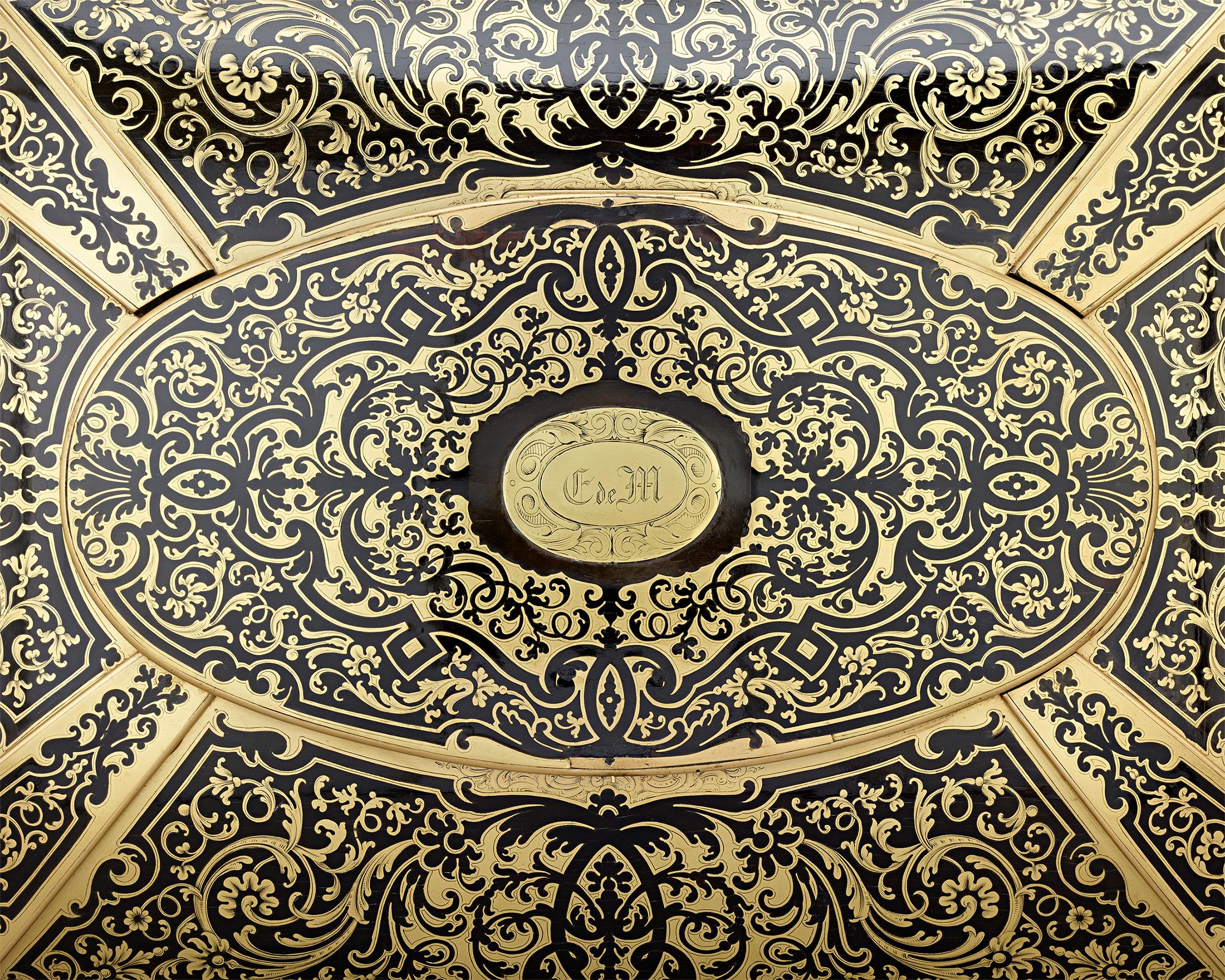 Marqueterie Coffret en marqueterie Boulle d'ébène et de laiton de la Maison Vervelle