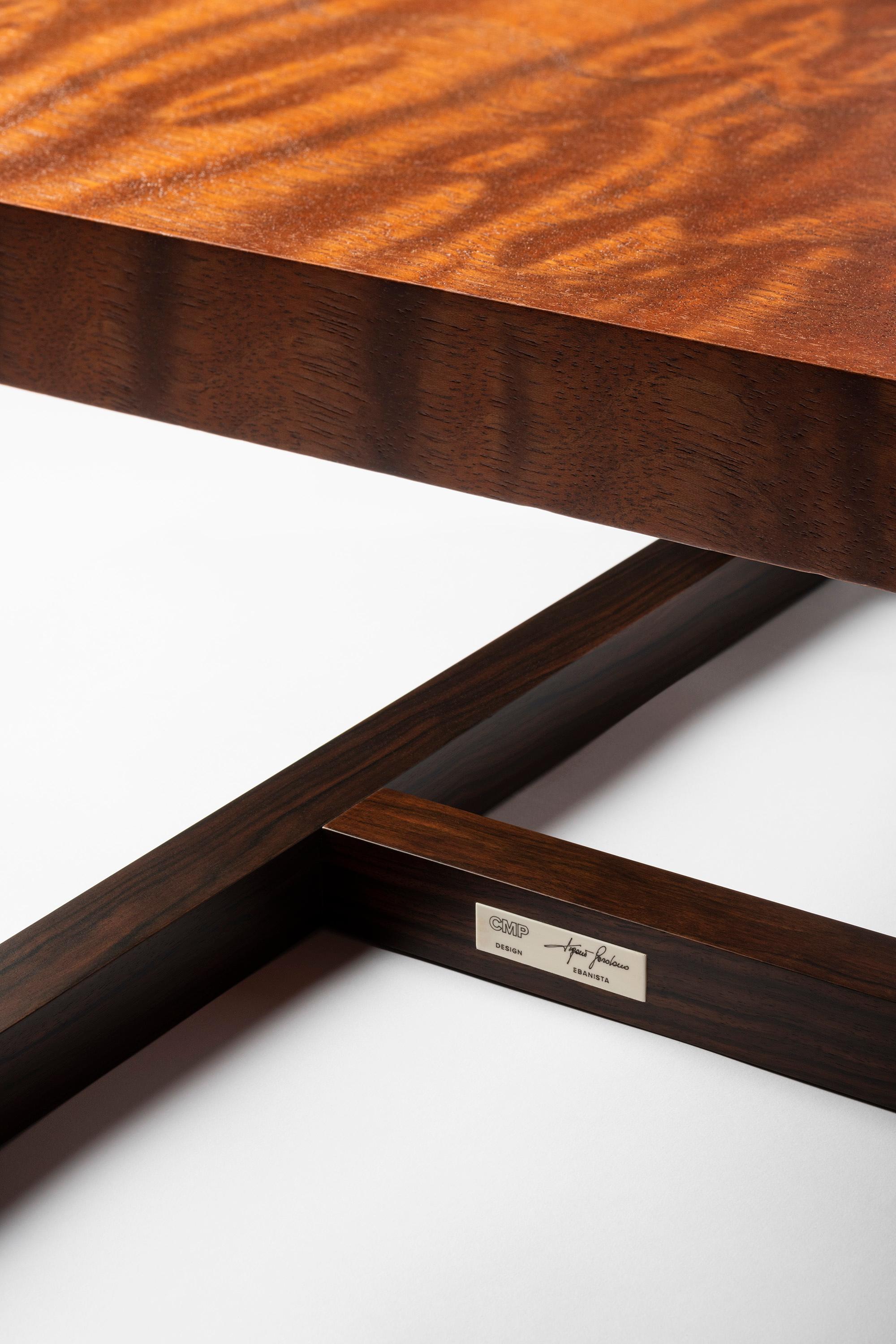 Minimaliste Grande table basse Pommel en ébène et acajou, design Cmp pour Giordano Vigan en vente