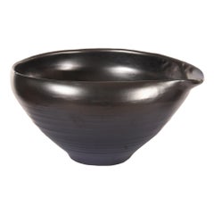 Ebony Bowl in Black Ceramic by CuratedKravet