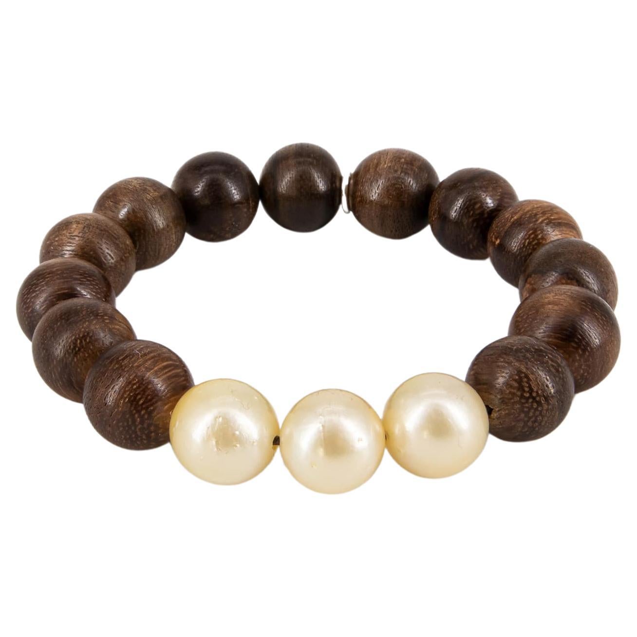 Ebony & Golden South Sea Peal bracelet with 12mm diameter For Sale