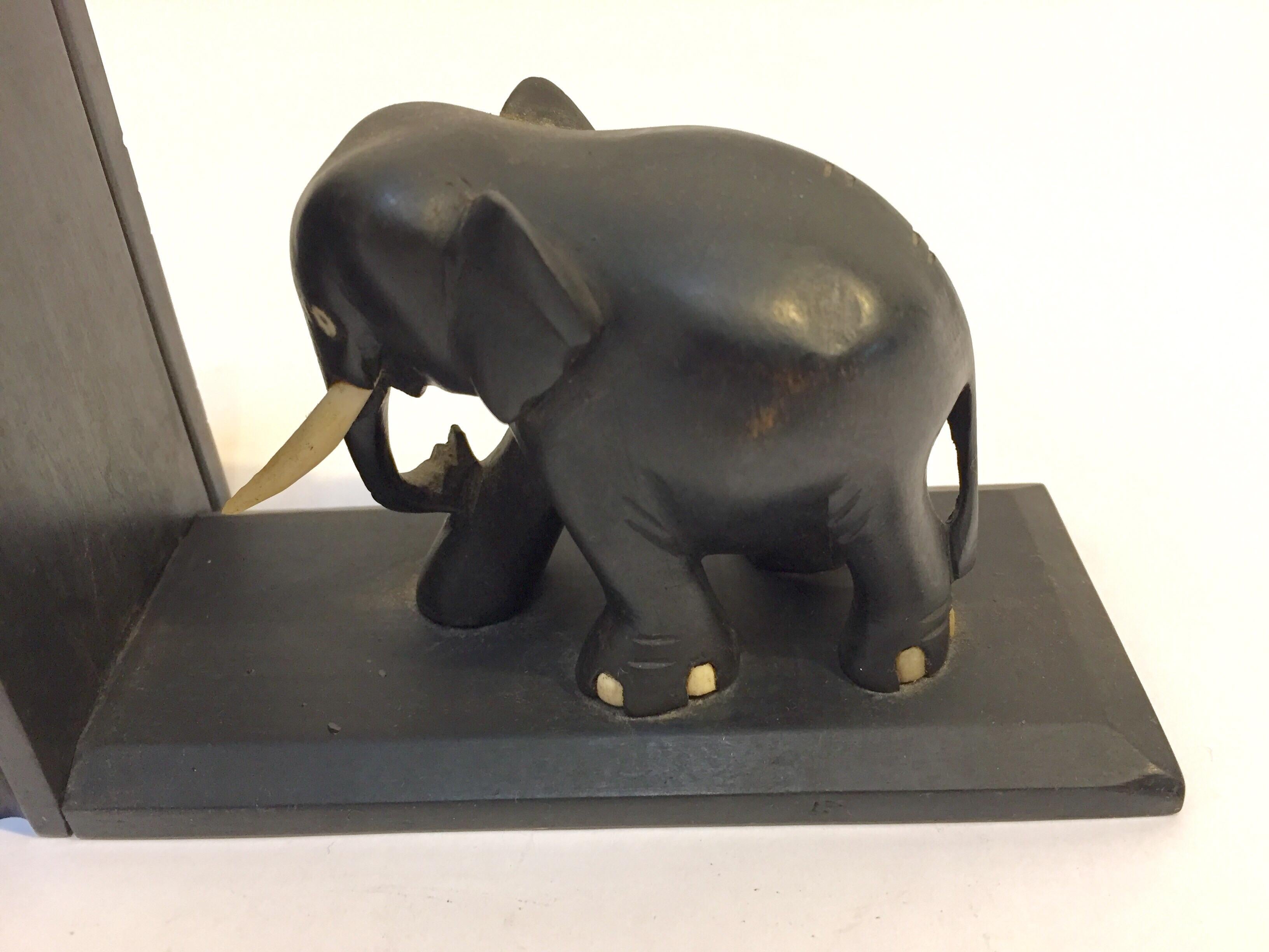 Ebony Hand Carved Wooden Elephant Bookends In Good Condition In North Hollywood, CA