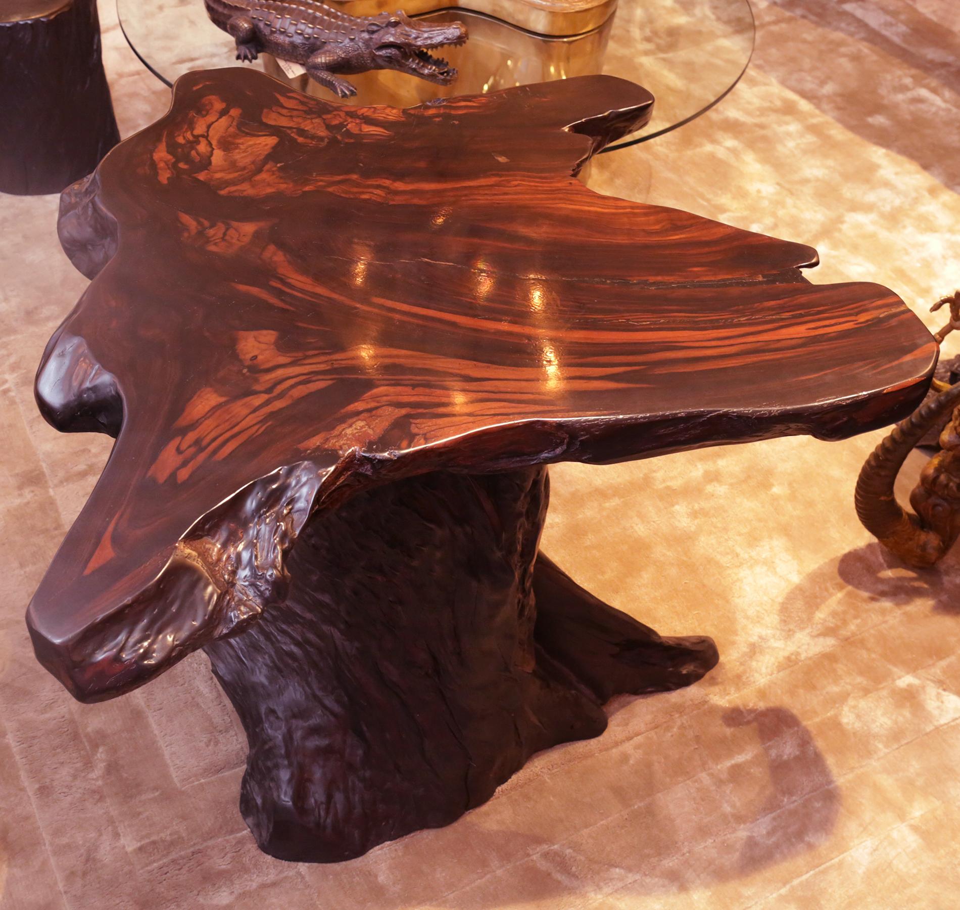 Table d'appoint massive en vente 2