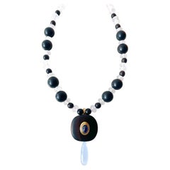 Collana in ebano, zaffiro, ametista e calcedonio