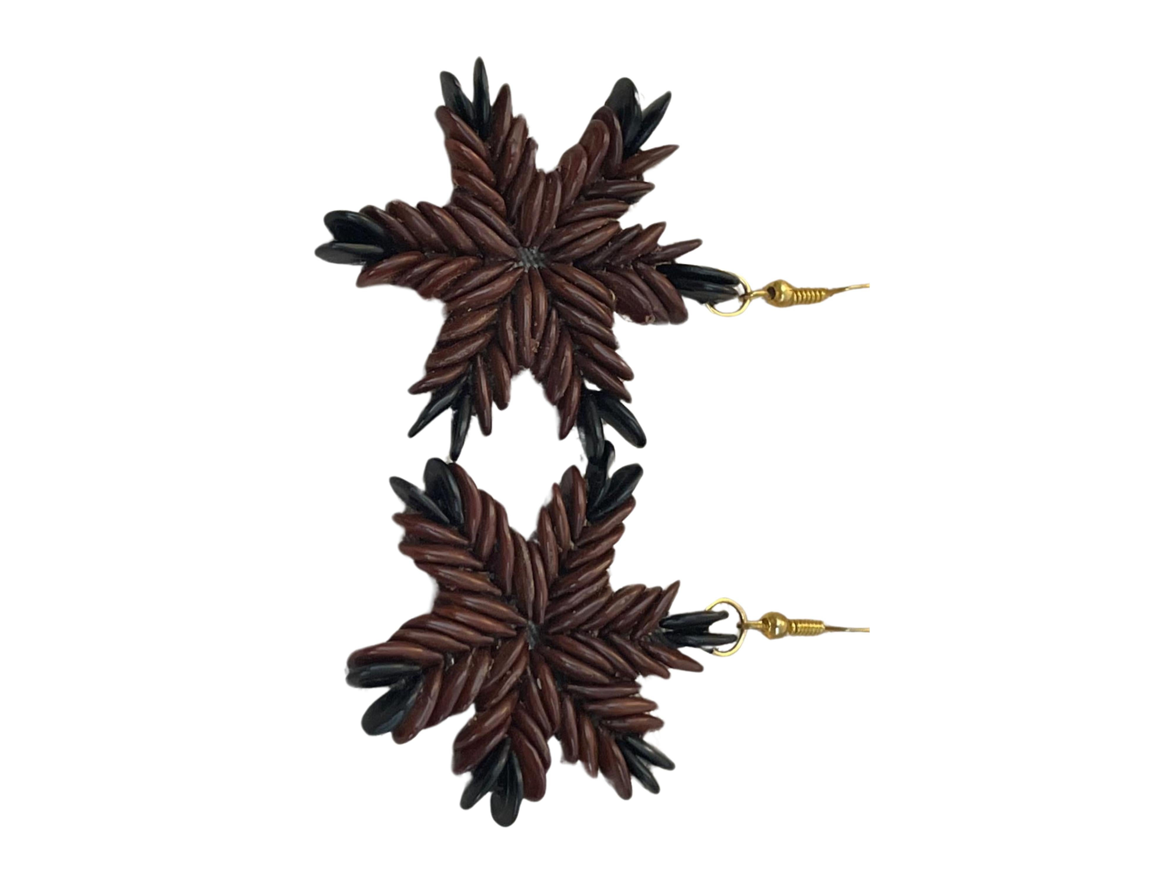 Ebony Sunburst Earrings In New Condition For Sale In Oxford, MD