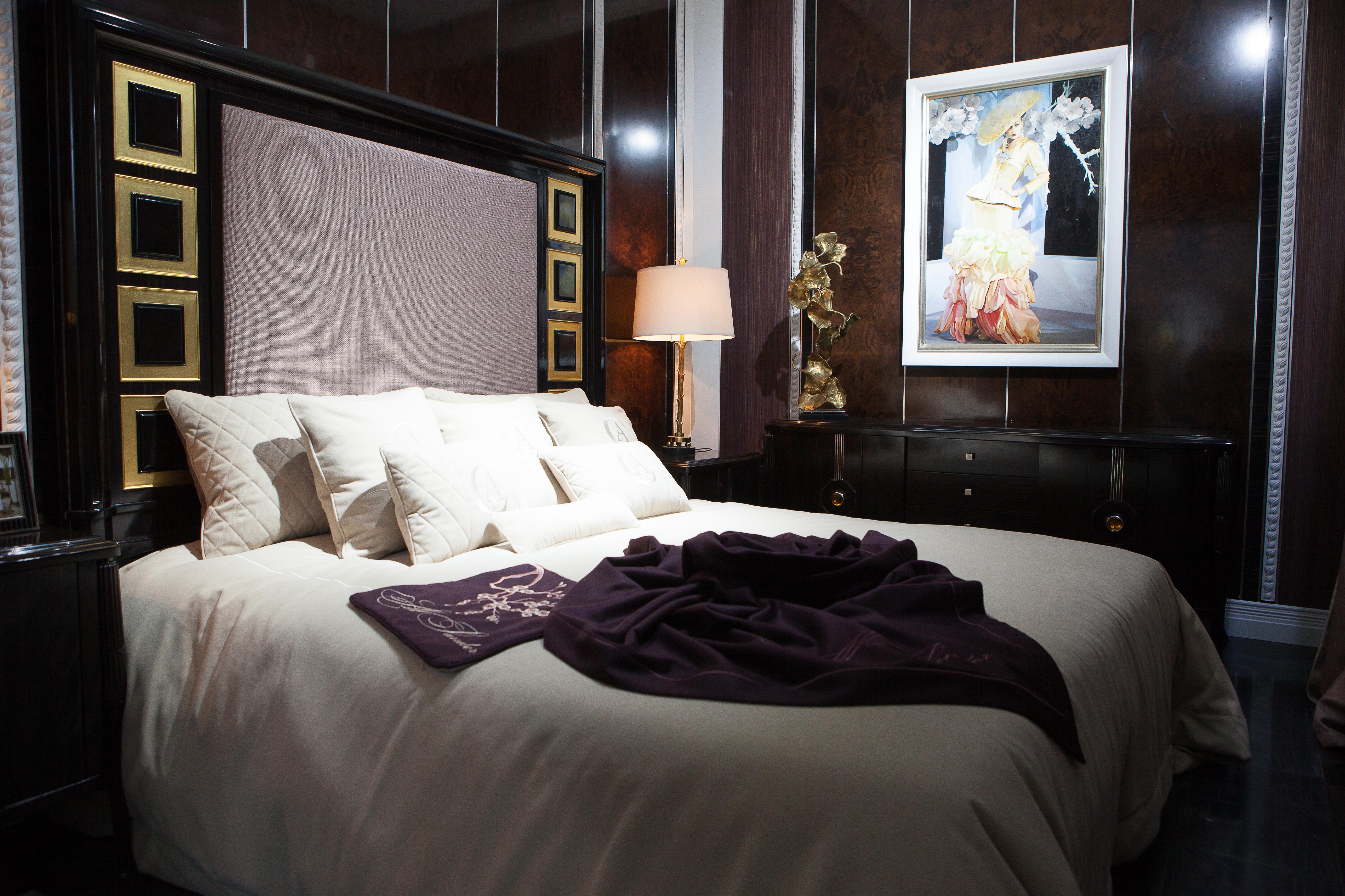 Ebony Wood and Gold Leaf Contemporary Bed For Sale 10