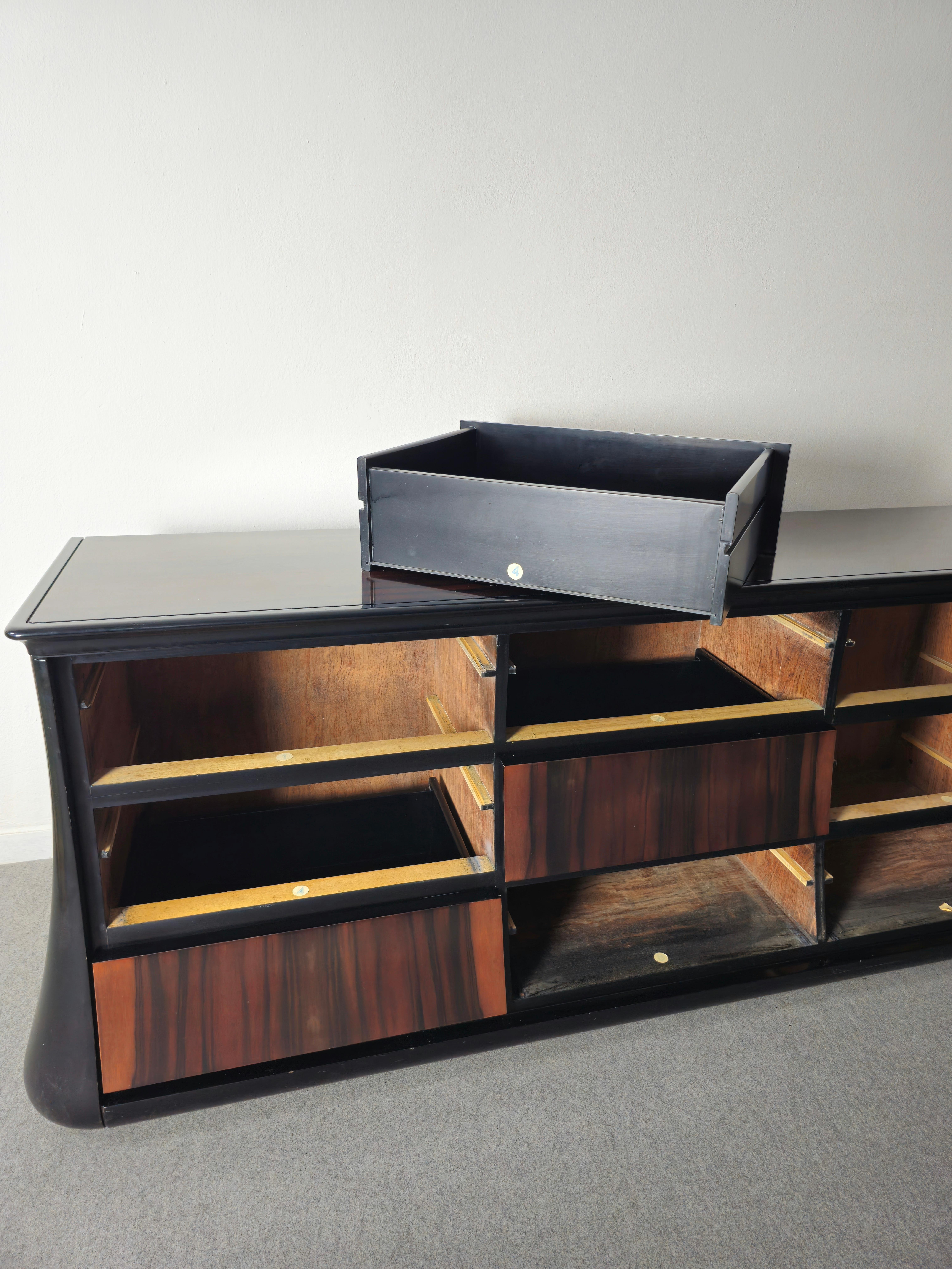 Kommode aus Ebenholz von Luciano Frigerio, Mid-Century-Design, Italien 1970er Jahre 2