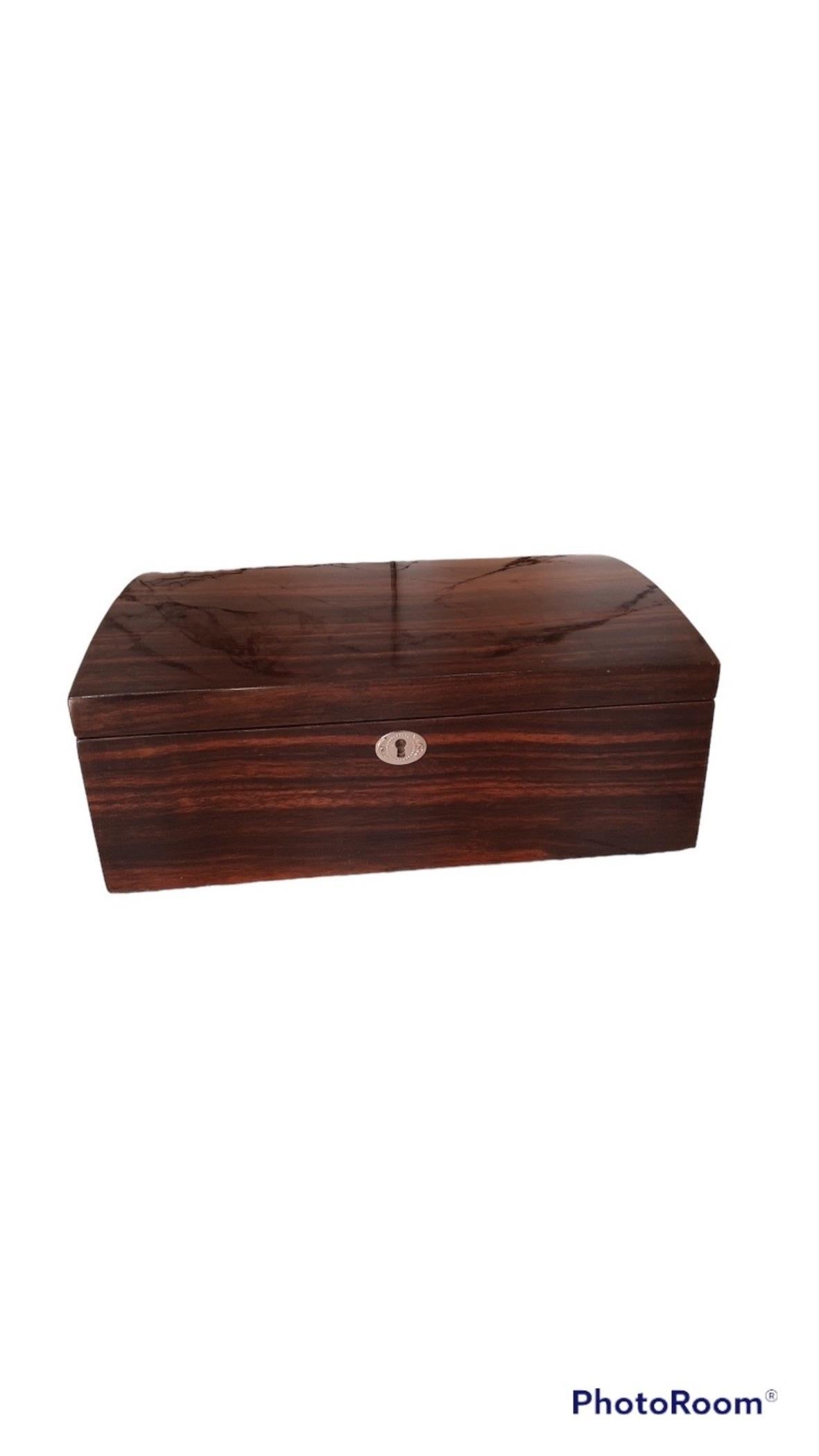 Ebony Wood Watch Box In Fair Condition For Sale In Нұр-Сұлтан, KZ