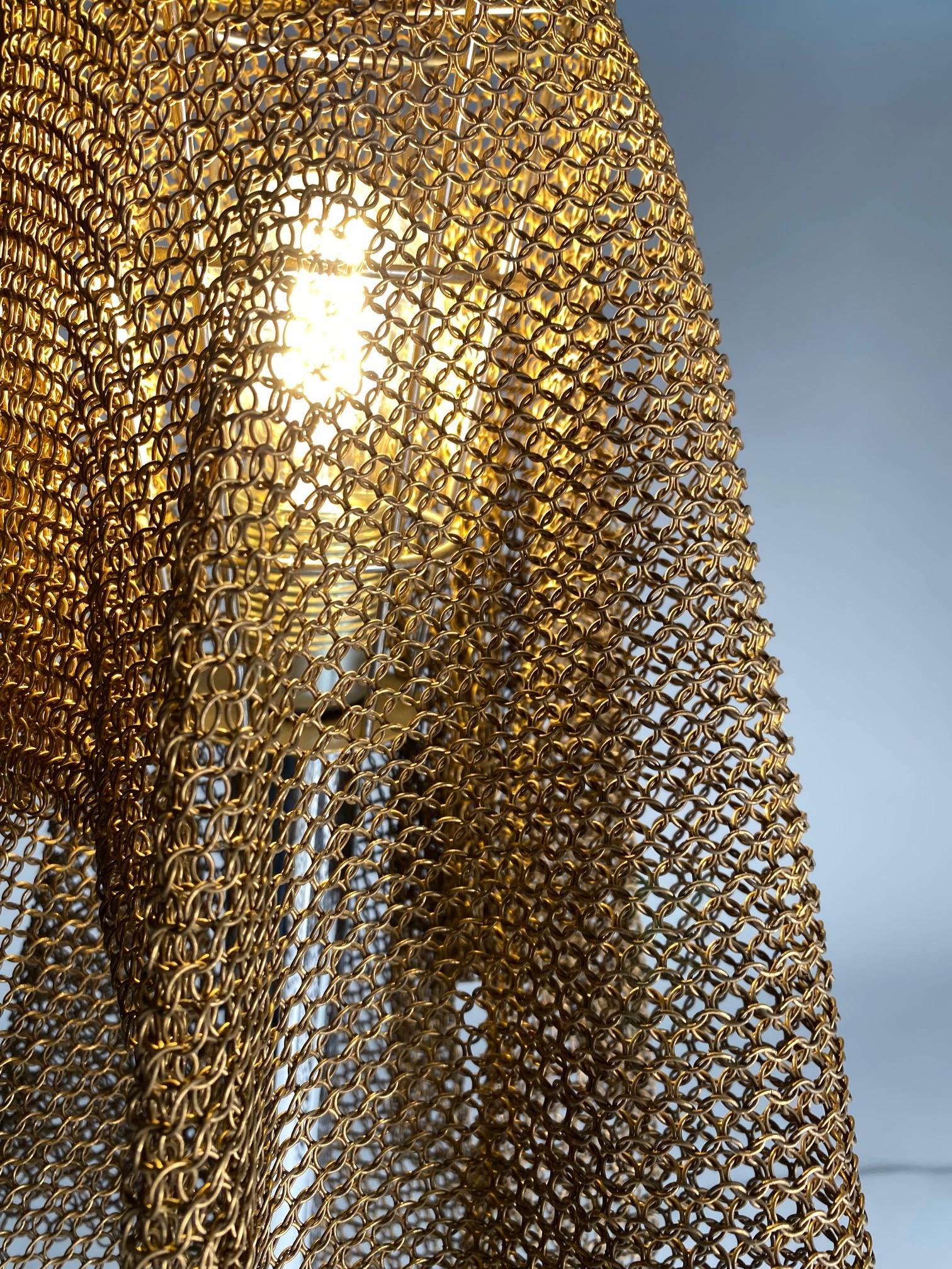 Tischlampe „Ecate“ von Toni Cordero für Artemide, Italien (Patiniert) im Angebot