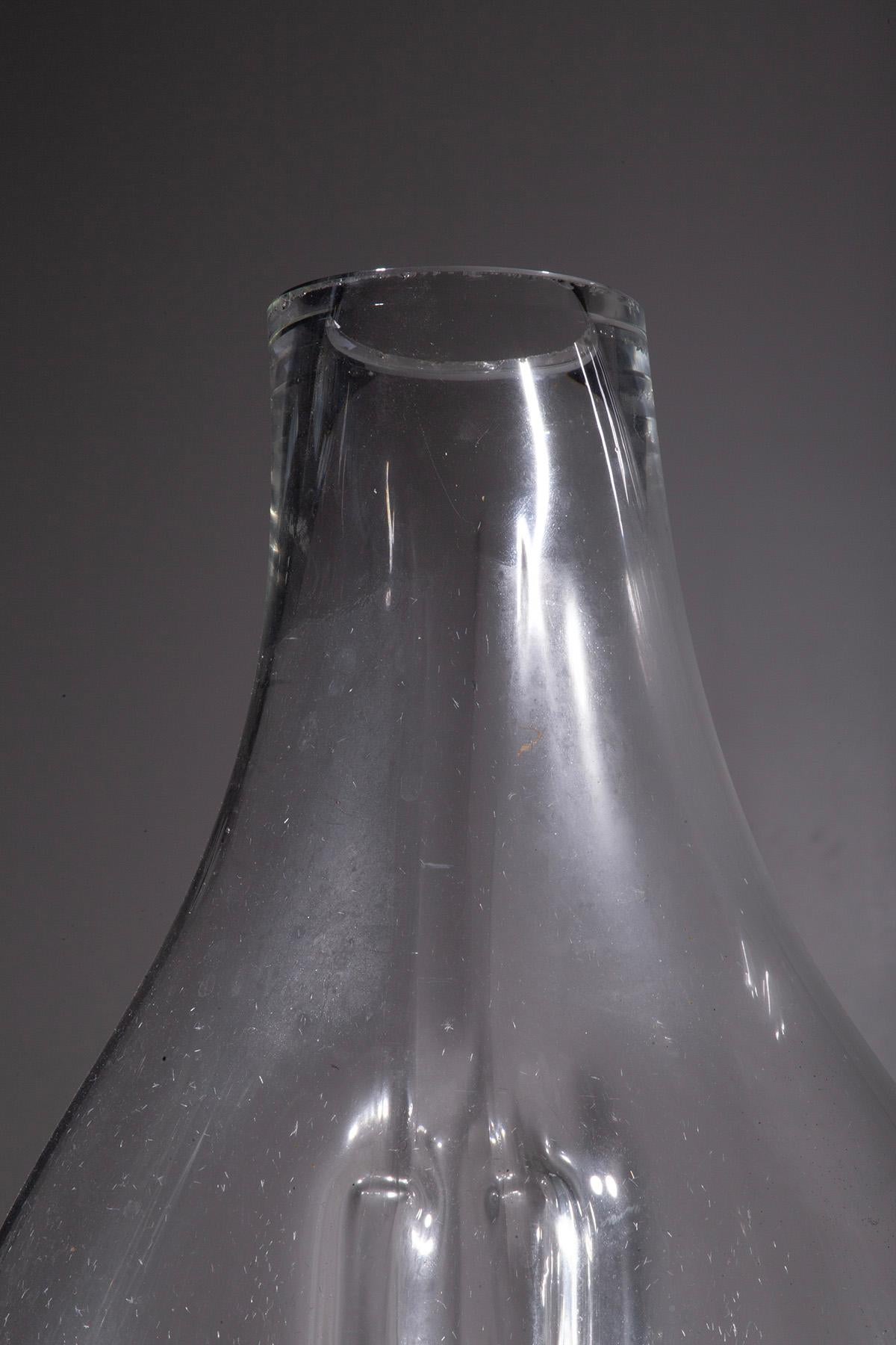 Late 20th Century Eccentric murano vase by Toni Zuccheri in vendita