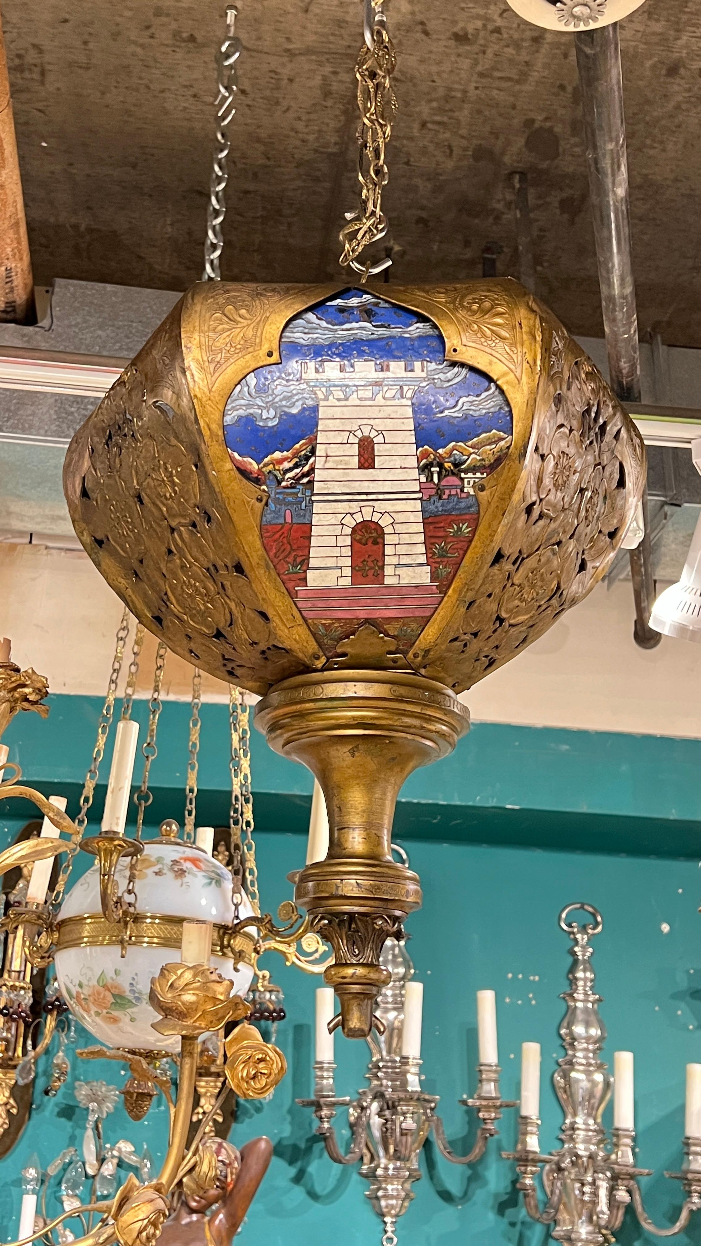 Smaltato Lanterna ecclesiastica francese in bronzo smaltato di Edmond Lesage datata 1901 in vendita