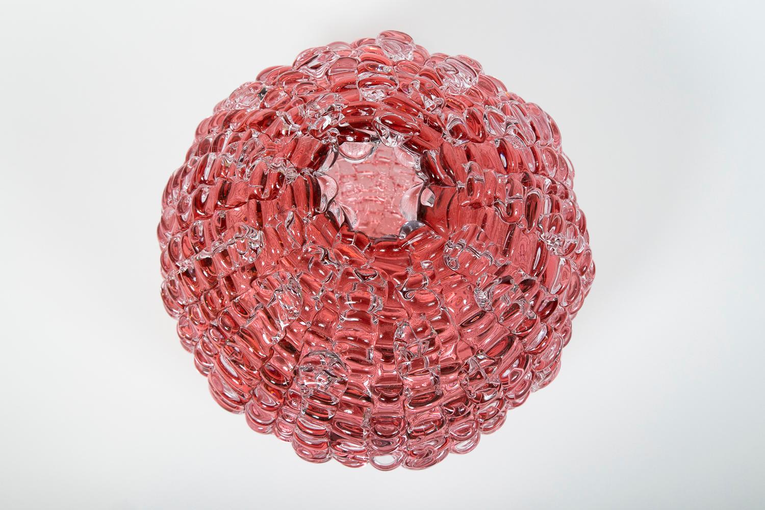 Echinus in Heliotrope, a unique pink Glass centrepiece by Katherine Huskie In New Condition In London, GB