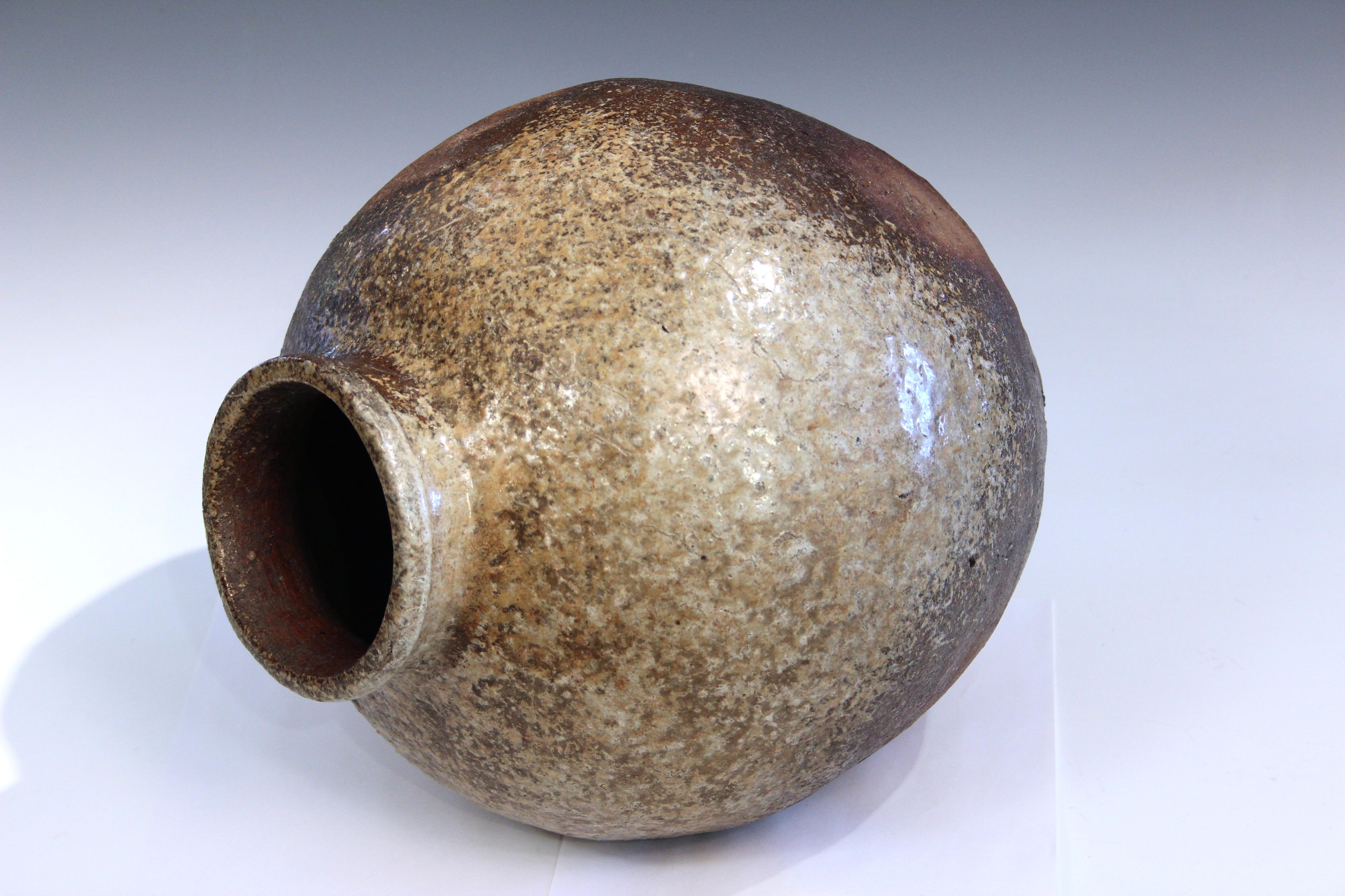 Vaso Tsubo di Echizen Ware del periodo Edo Ceramica giapponese Wabi Sabi smaltata a cenere In condizioni buone in vendita a Wilton, CT