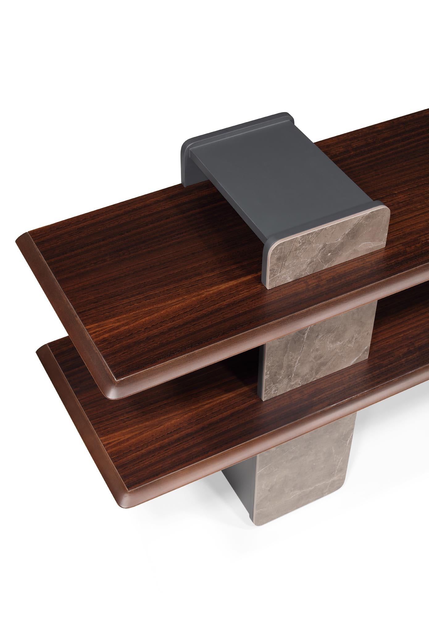 Echo Console Dark Grey and Eucalyptus 180cm In New Condition For Sale In Serzedo, PT