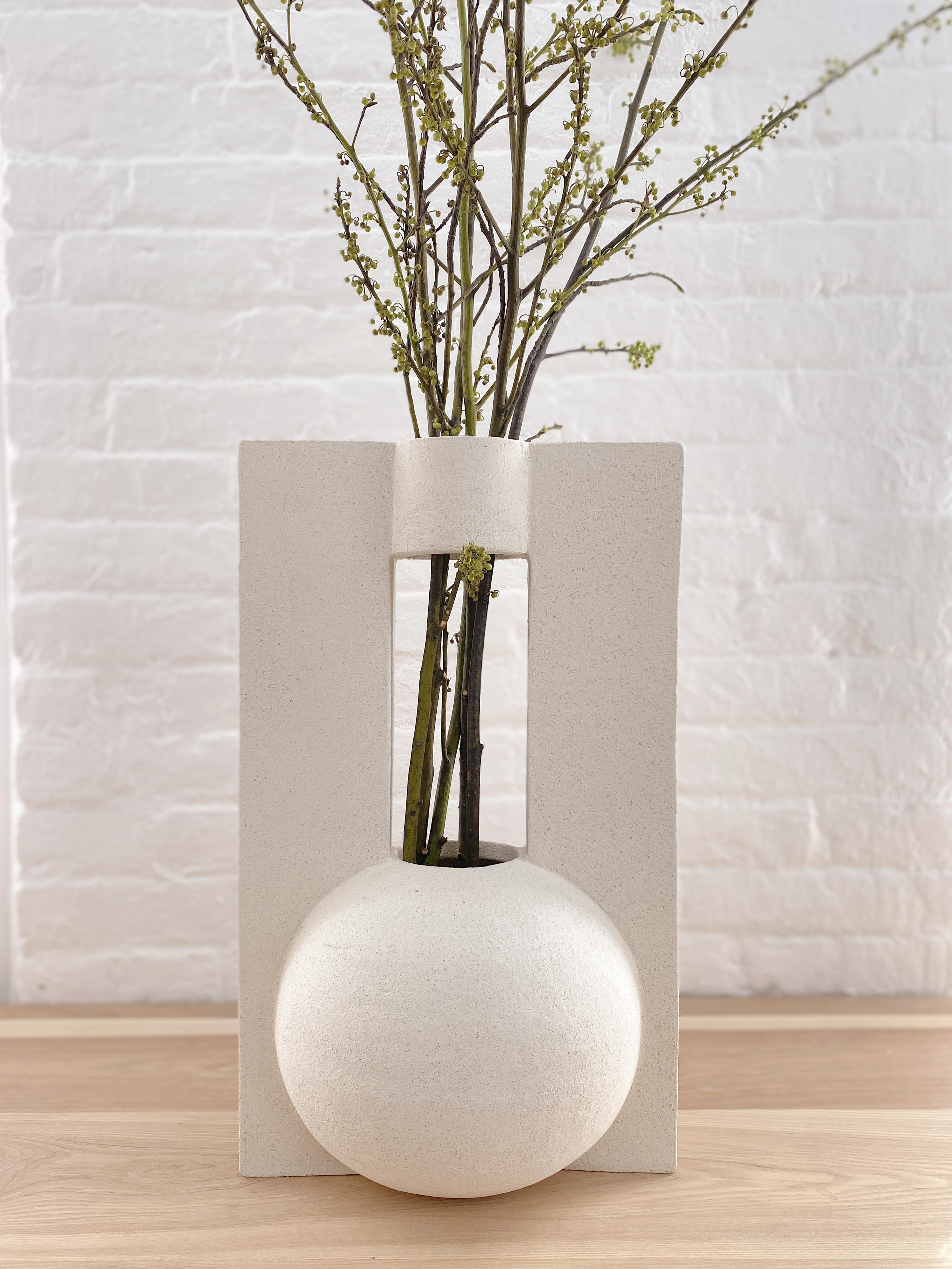 American Echo Hand Built Sculptural Double Fin Ceramic Vase For Sale