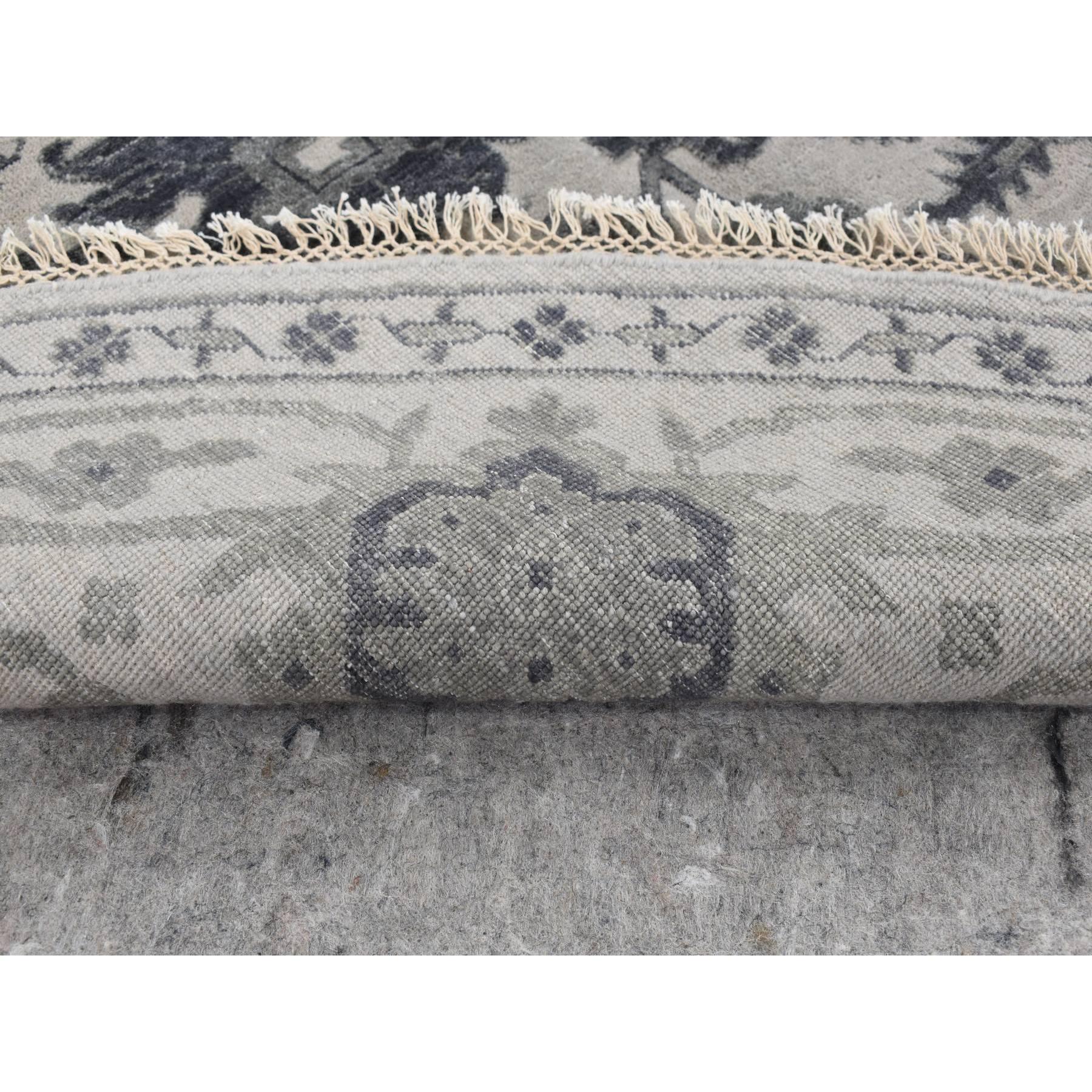 Indien Tapis Oiental rond Heriz Design en laine et soie noué à la main Echo Gray 10'0