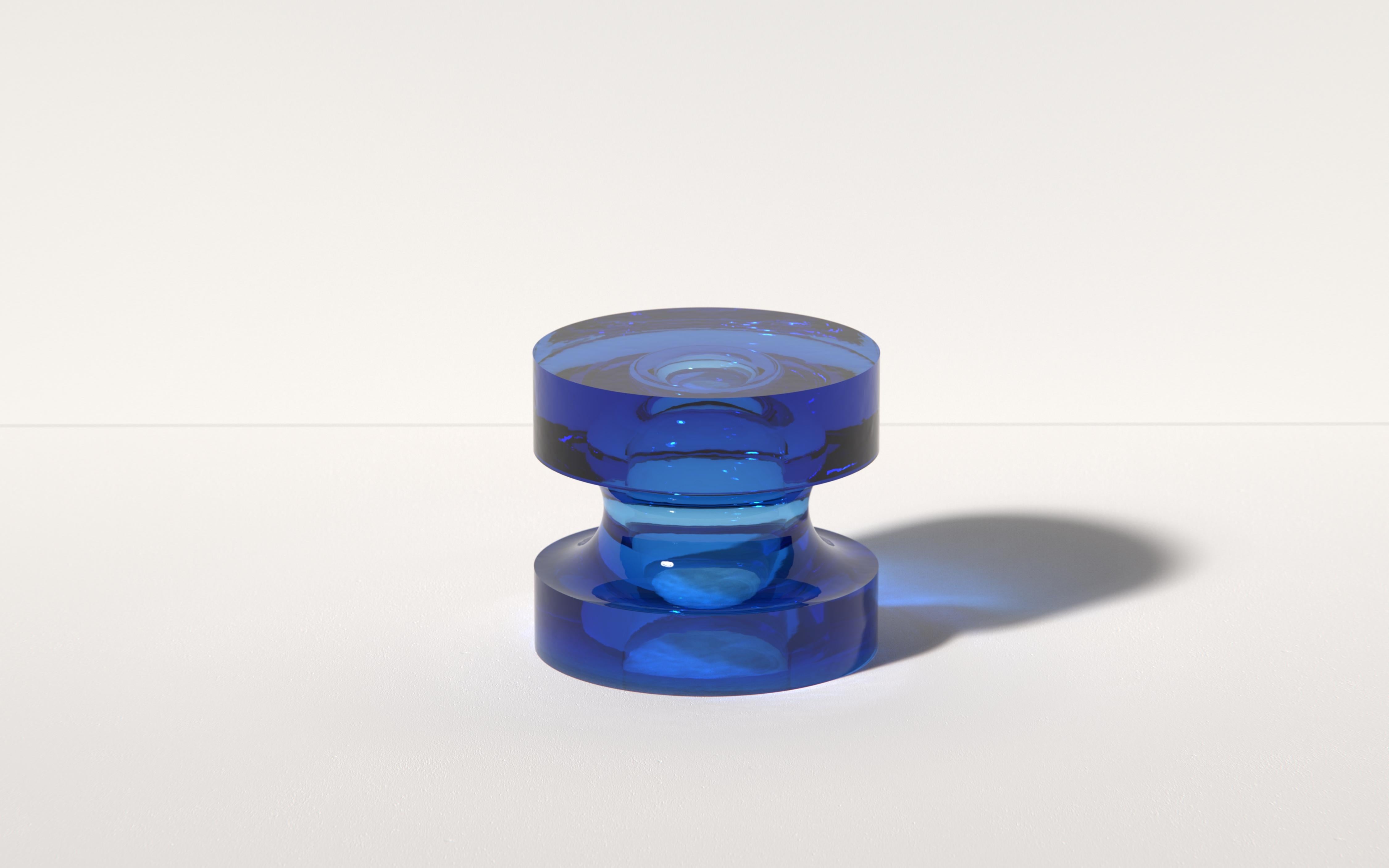 Contemporary Echo II Side Table in Honeydew, Translucent Resin, by Ian Cochran For Sale