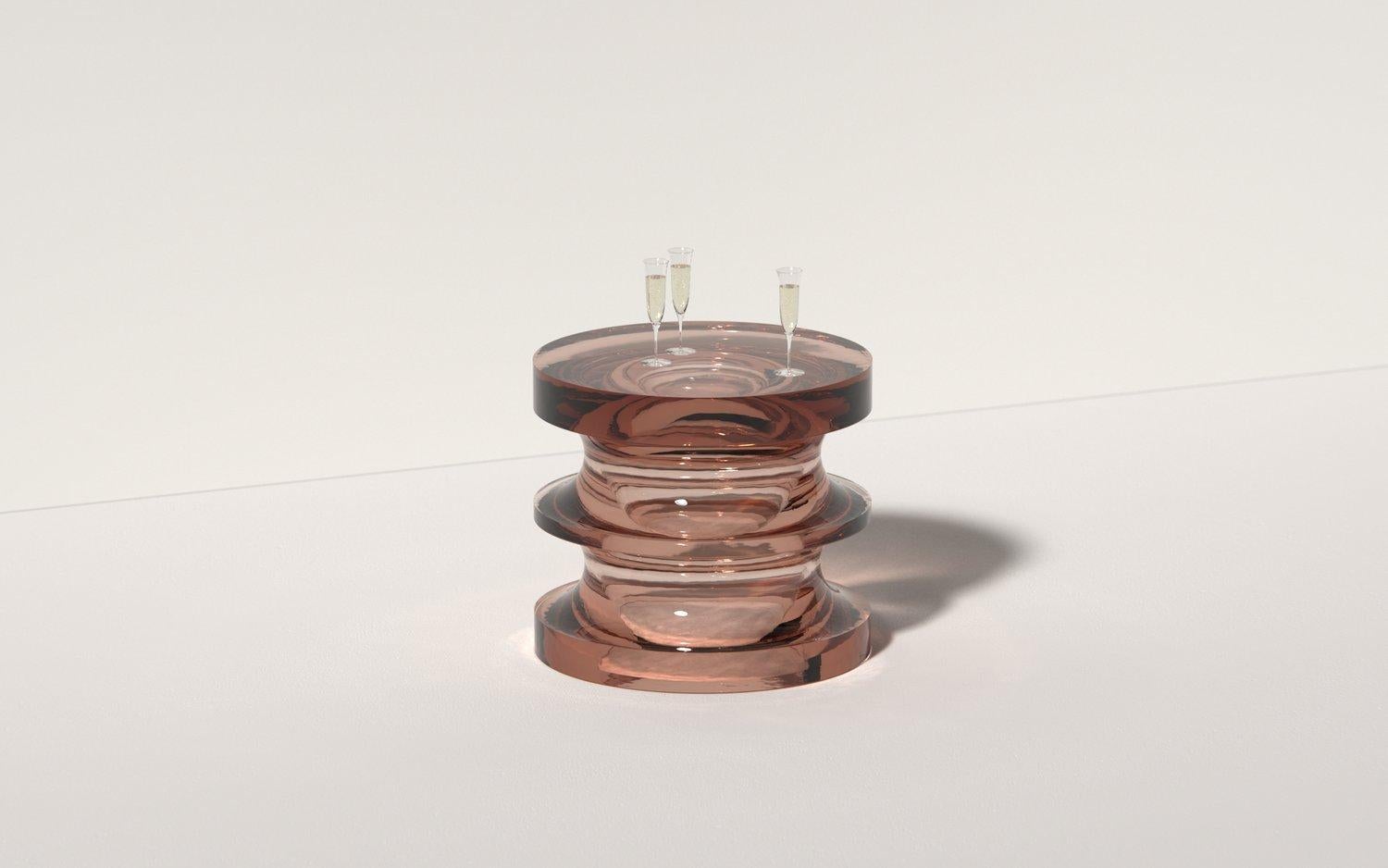 Echo III Side Table in Penny Red by Ian Alistair Cochran Represented by Tuleste Factory

Solid Resin 

W 20