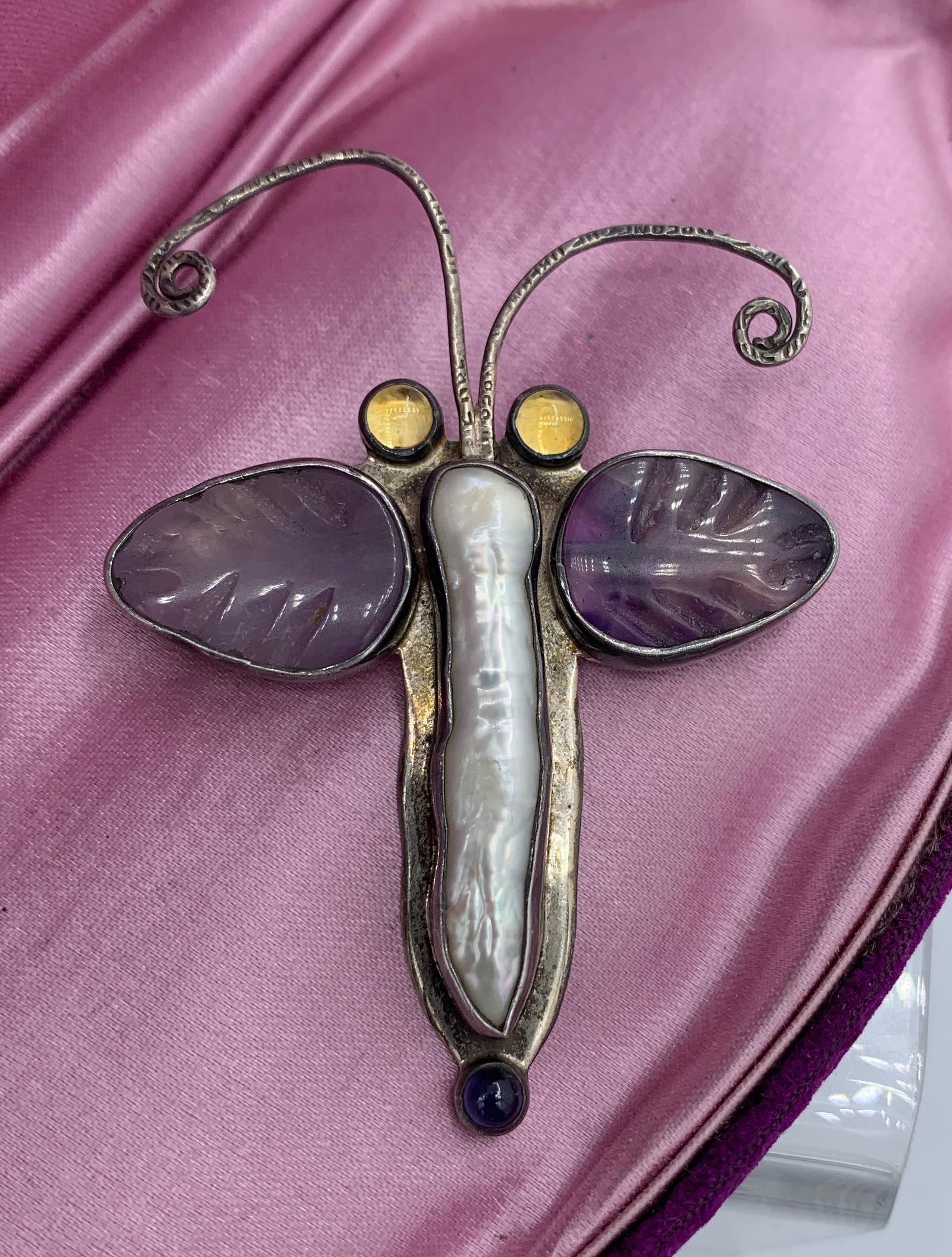 Moderniste Broche pendentif papillon écho du rêveur en argent sterling, améthyste et perle en vente