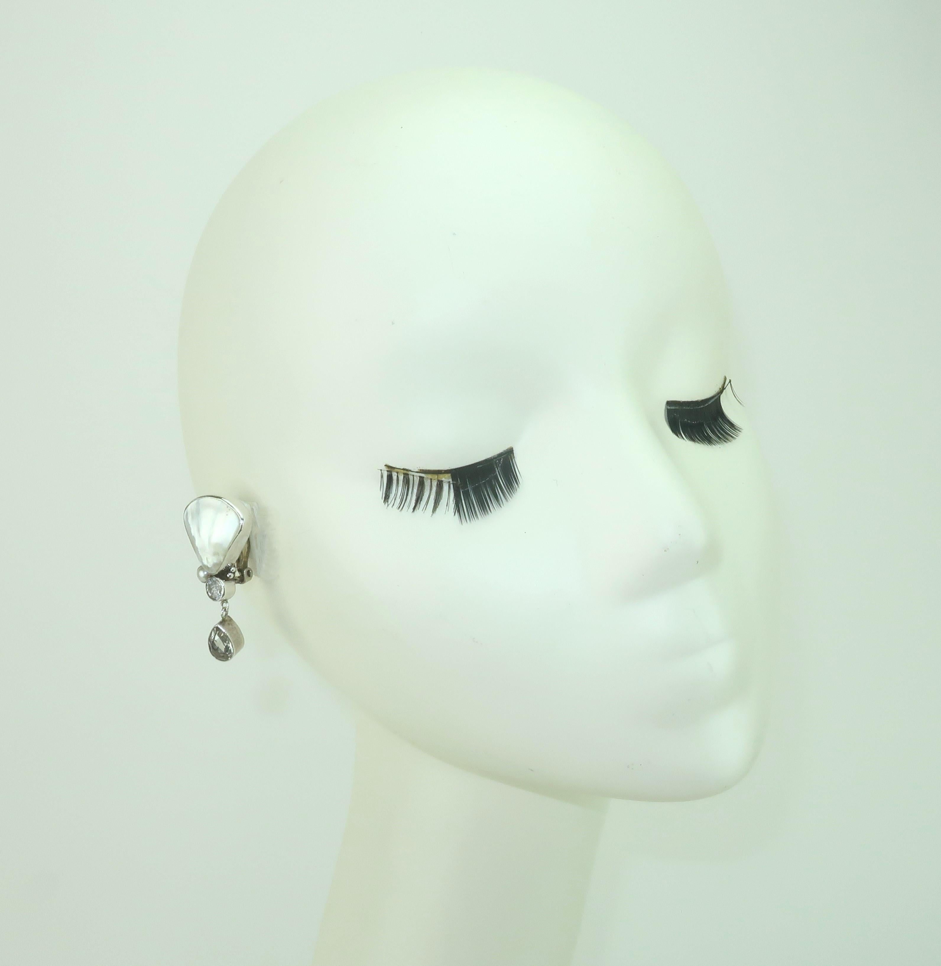 ECHO OF THE DREAMER Pendientes de perlas, cristales y plata de ley en venta 2