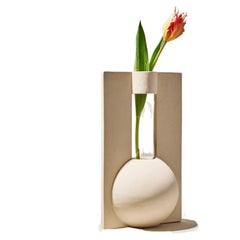 Echo Single Fin Ceramic Vase