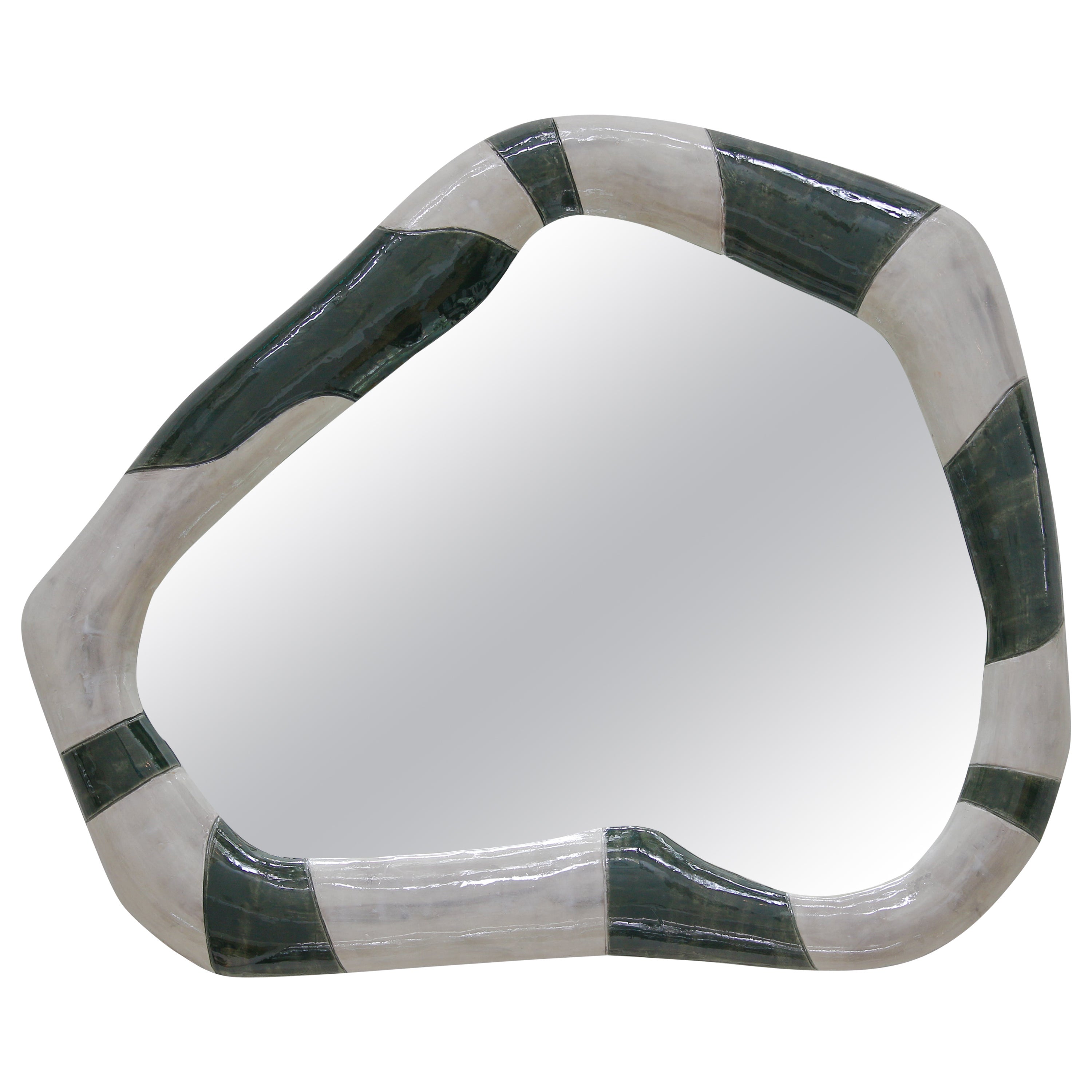 Miroir Echoe vert par Marcela Cure en vente