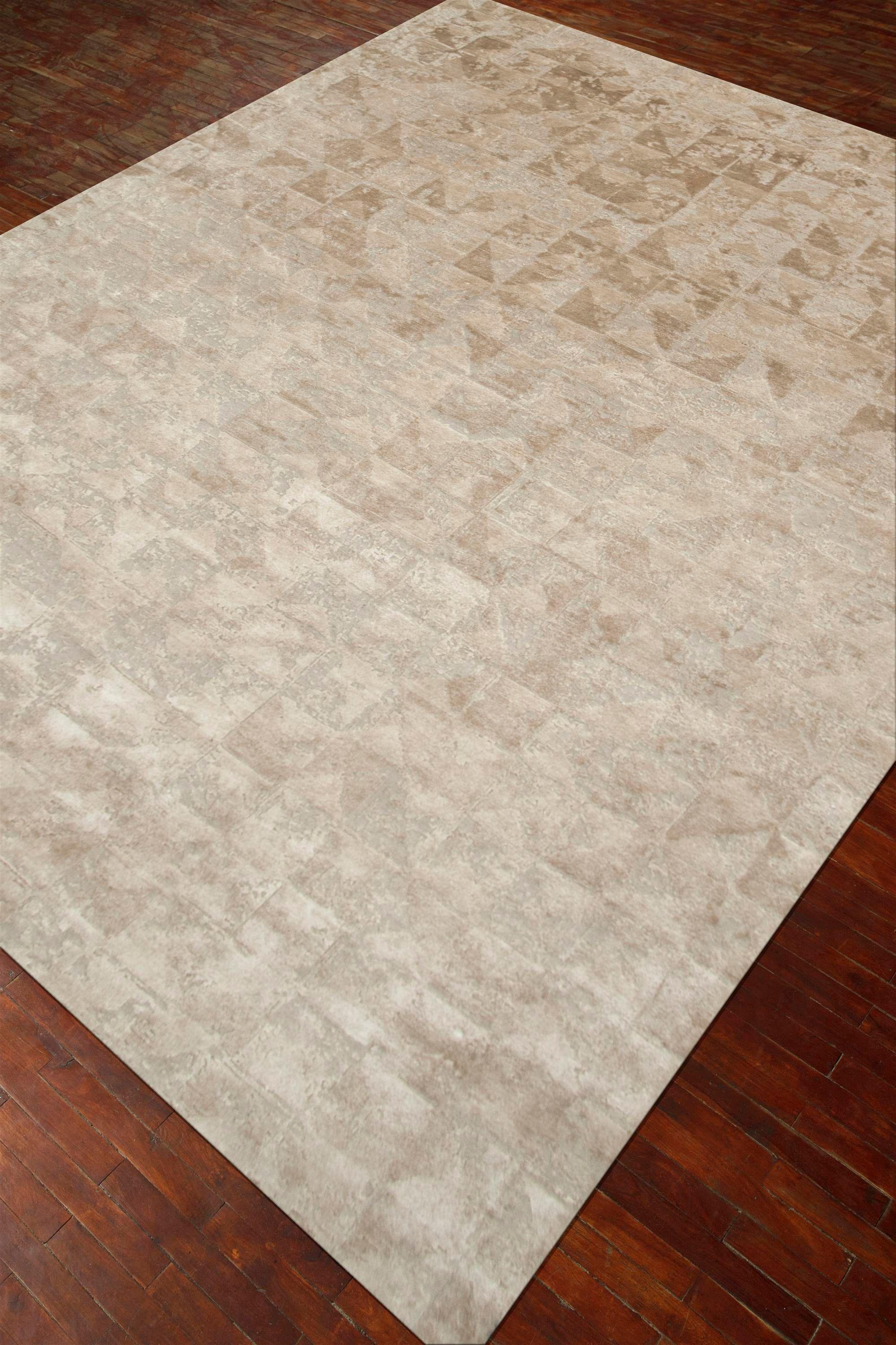 Modern Echoing Abstract Ivory & White Sand 240x300 cm Handknotted Rug For Sale
