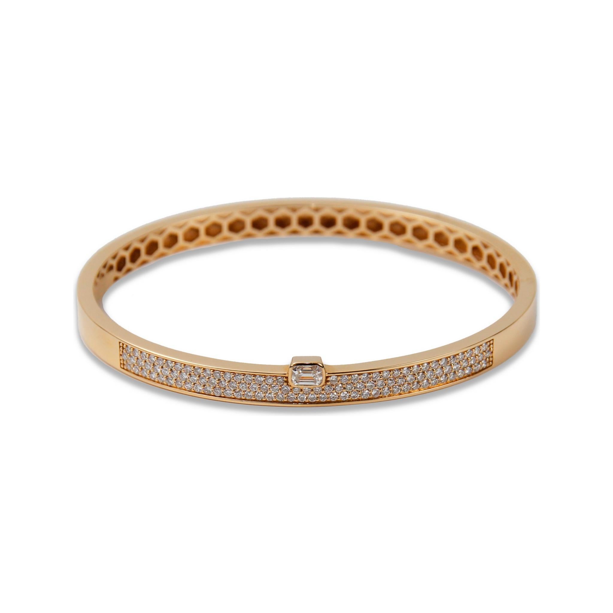 ECJ Collection 18k Rose Gold 1.30ctw Diamond Bangle Bracelet In New Condition For Sale In North Miami Beach, FL