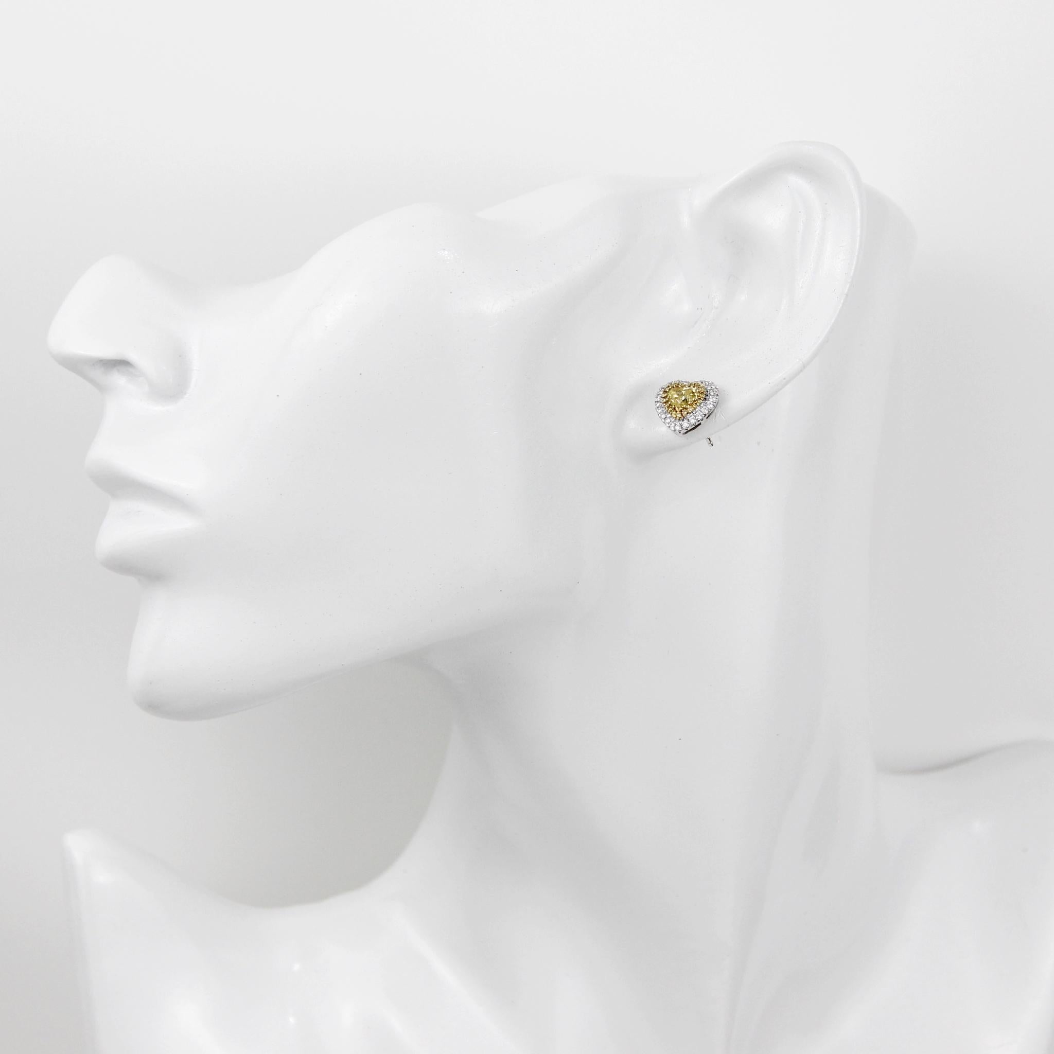Modern ECJ Collection 18k White Gold Heart Earrings For Sale