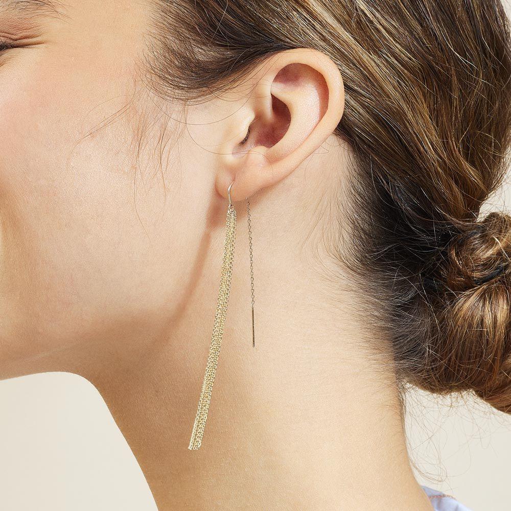 Go for the gold. These Ecksand Pure tassel earrings are a glamorous pair of jewels. They feature a vintage-inspired silhouettes. These threader earrings are cast in high-end sustainable gold to last a lifetime. They move with wear for a
