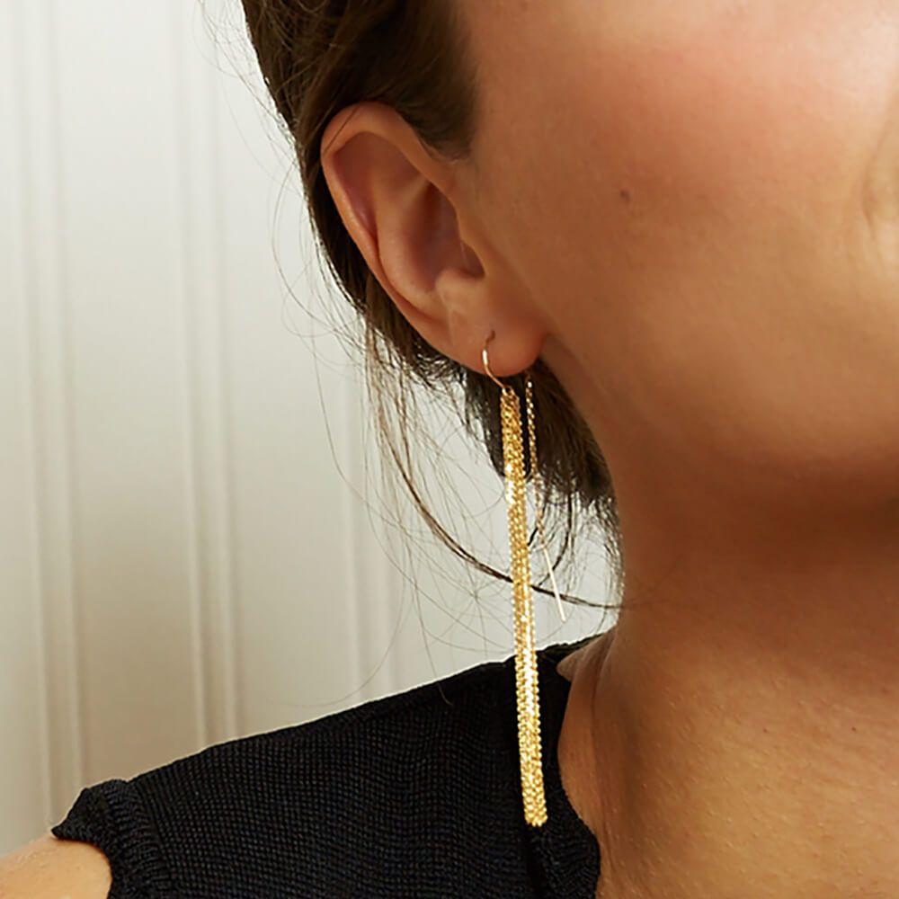Ecksand 14k Yellow Gold Threader Tassel Earrings In New Condition For Sale In Montreal, QC