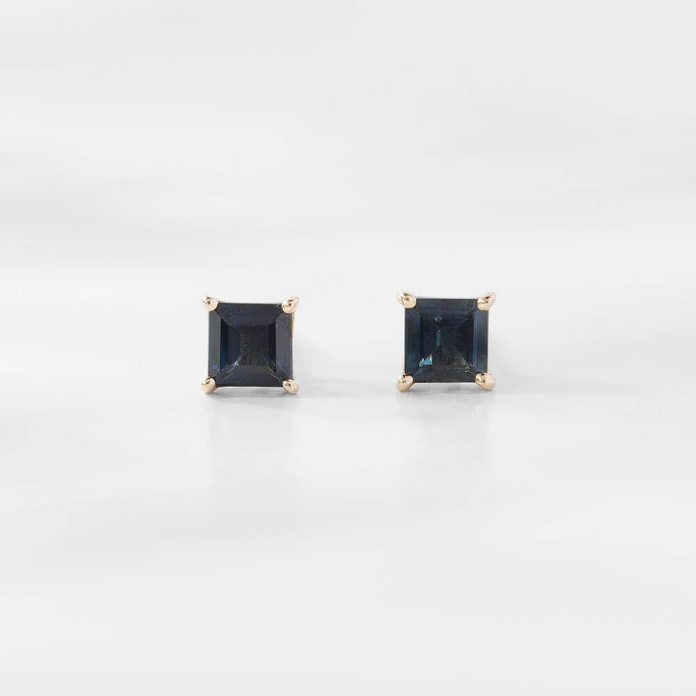 Modern Ecksand 18k Yellow Gold Square Step Cut Blue Sapphire Earrings For Sale