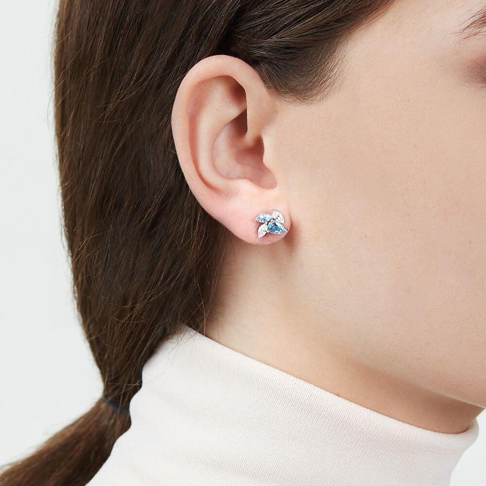 Ohrstecker aus 18 Karat Weißgold mit Diamanten und Aquamarinen Damen im Angebot