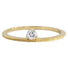 Ecksand 18k Yellow Gold Crown White Sapphire Ring