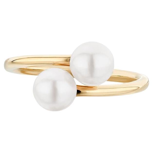For Sale:  Ecksand 18k Yellow Gold Twin Pearl Ring
