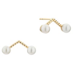 Ecksand 18k Yellow Gold V-Shaped Pearl Stud Earrings