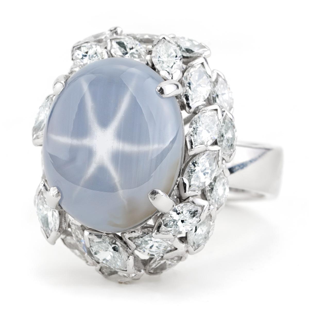 Éclat Anillo de Zafiro Estrella de 16,3 CT y Diamante de 4,00 CT en Oro Blanco de 18K Movimiento estético en venta