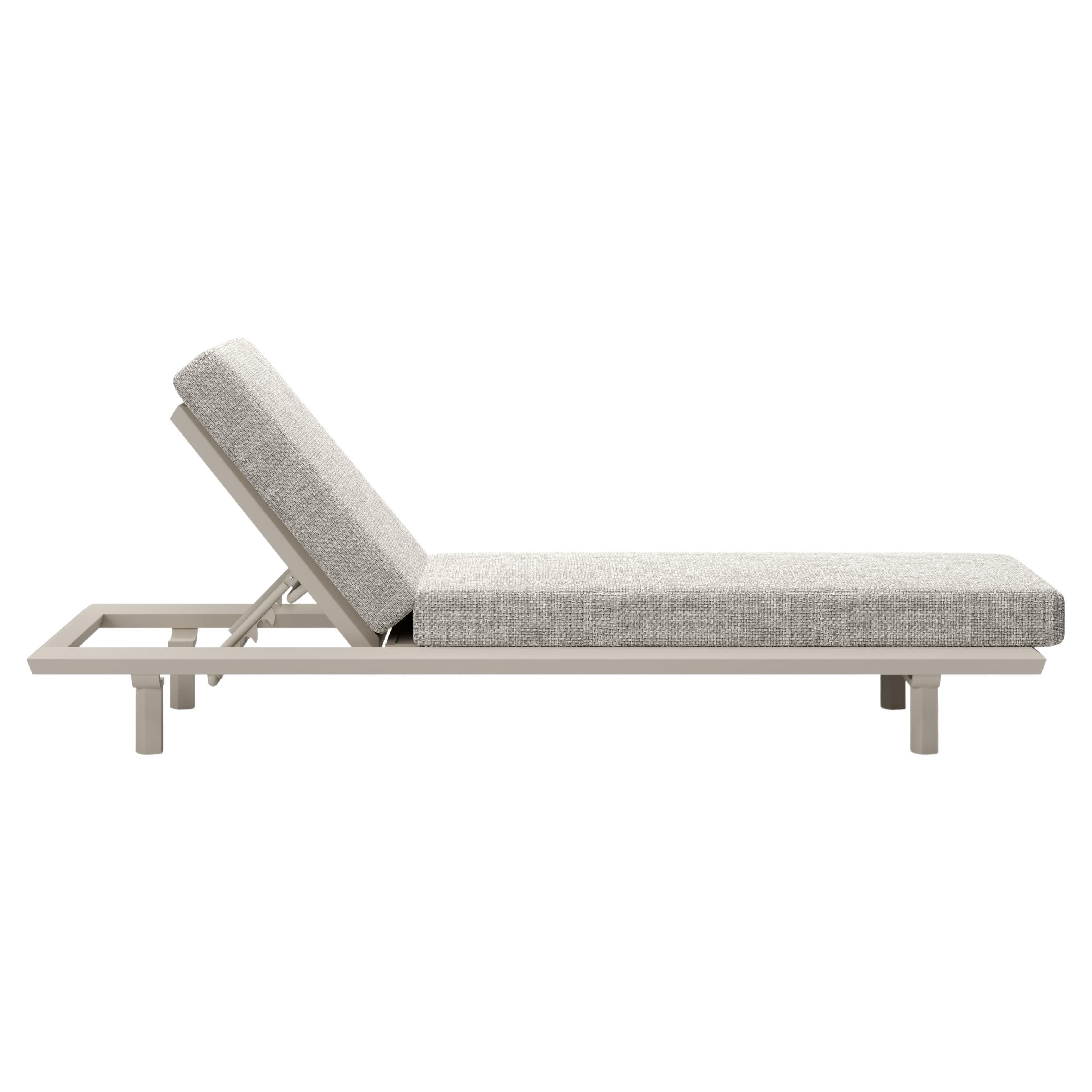 Éclat-Bisque Rope, Luminesce Fabric And Aluminum Frame Sun Lounger by SNOC