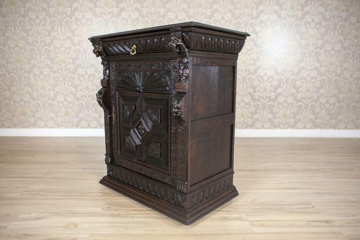 Eclectic Breton-Style Oak Sideboard From the Late 19th Century In Good Condition In Opole, PL