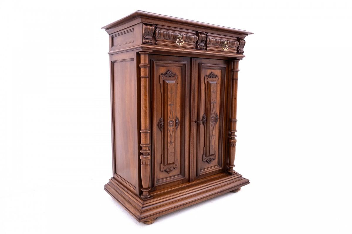 French Eclectic chest of drawers, France, circa 1890. After renovation. For Sale