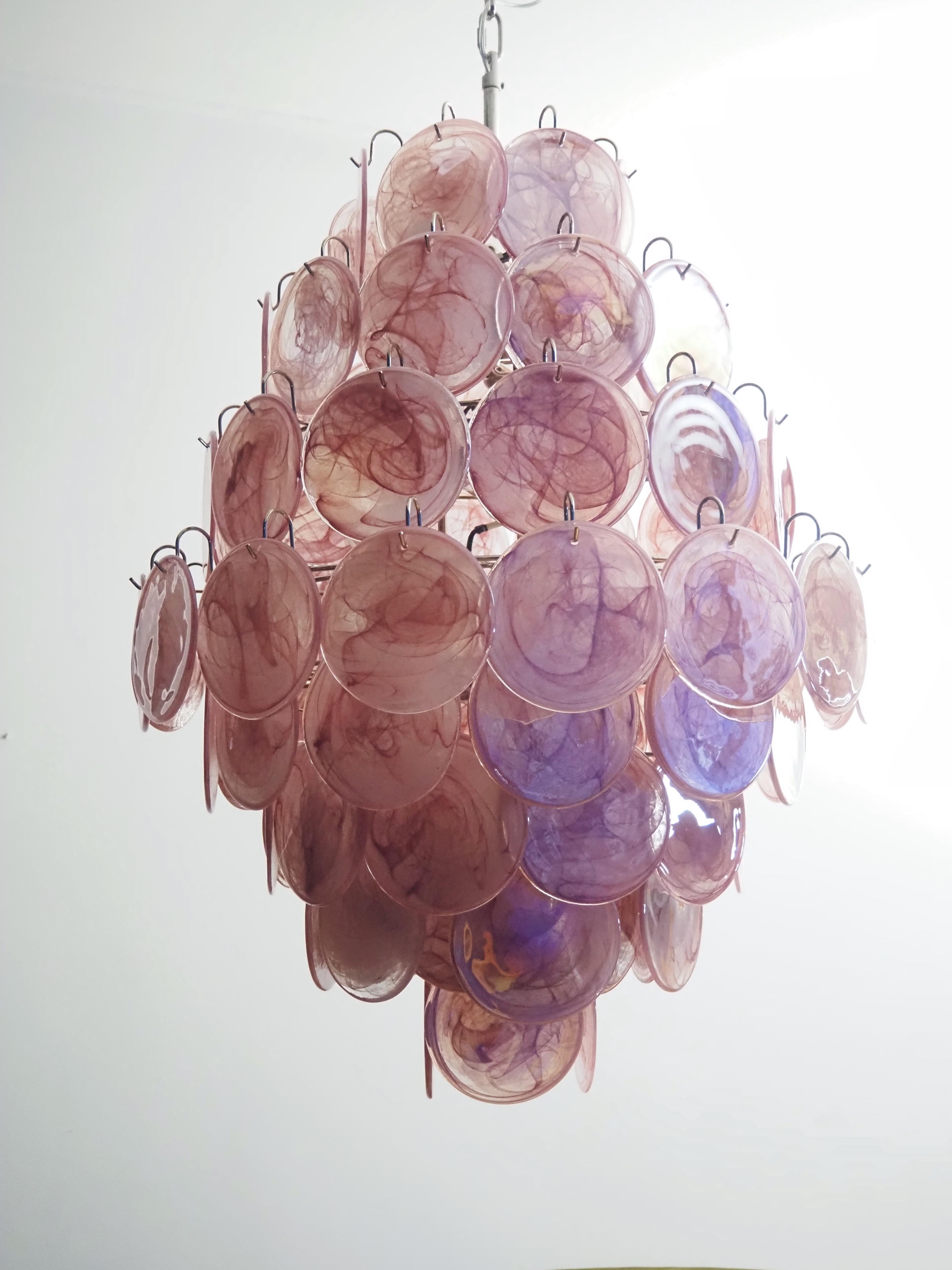 Lampadario Piramide di Murano rosa eclettico in stile Vistosi. In condizioni ottime in vendita a Bromma, SE
