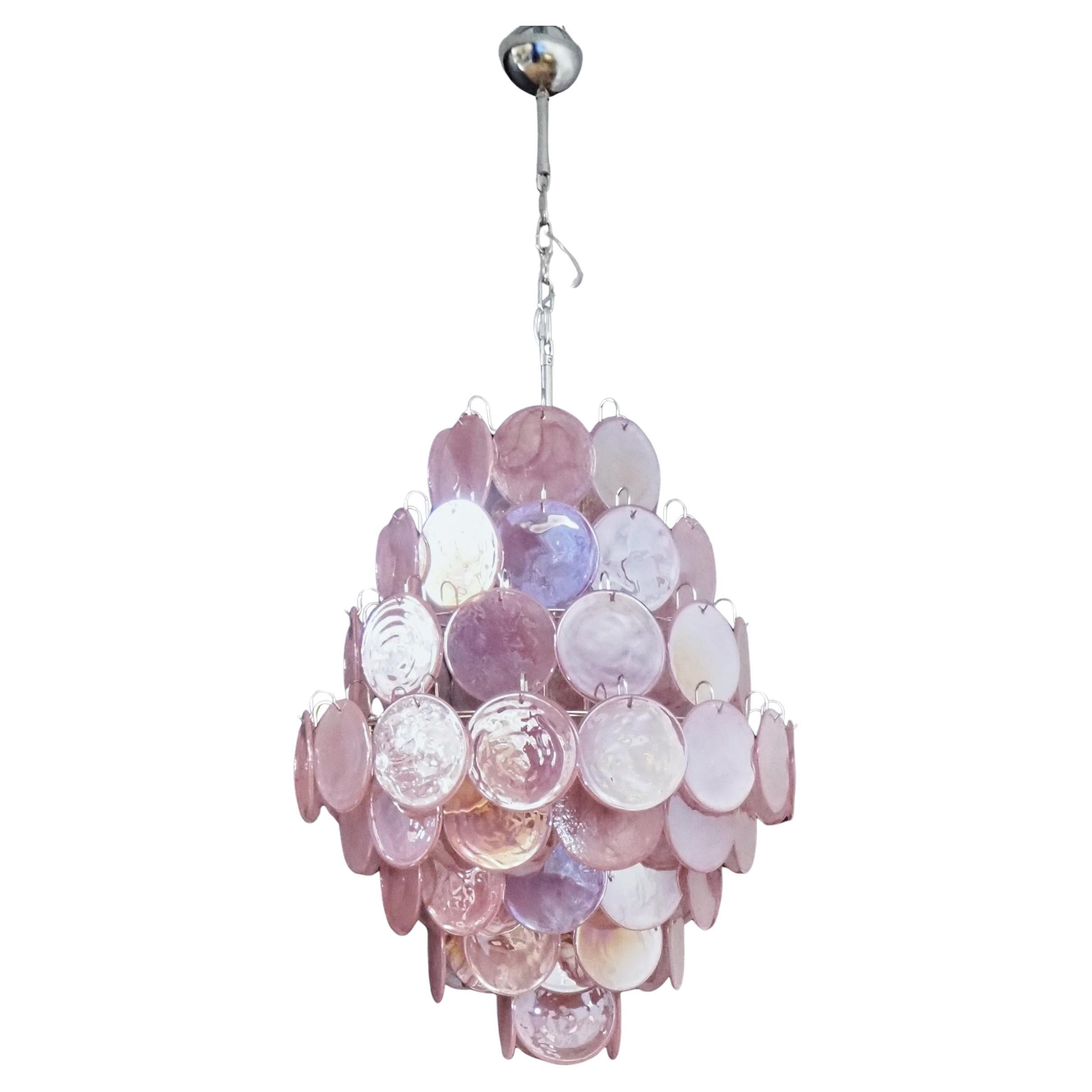 Lustre Piramide éclectique rose de Murano dans le style de Vistosi.
