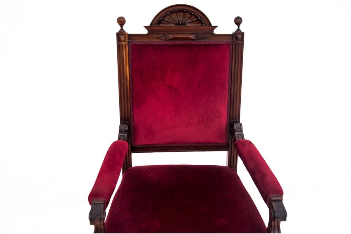 Eclectic Red Armchair, Western Europe, circa 1920 For Sale 5
