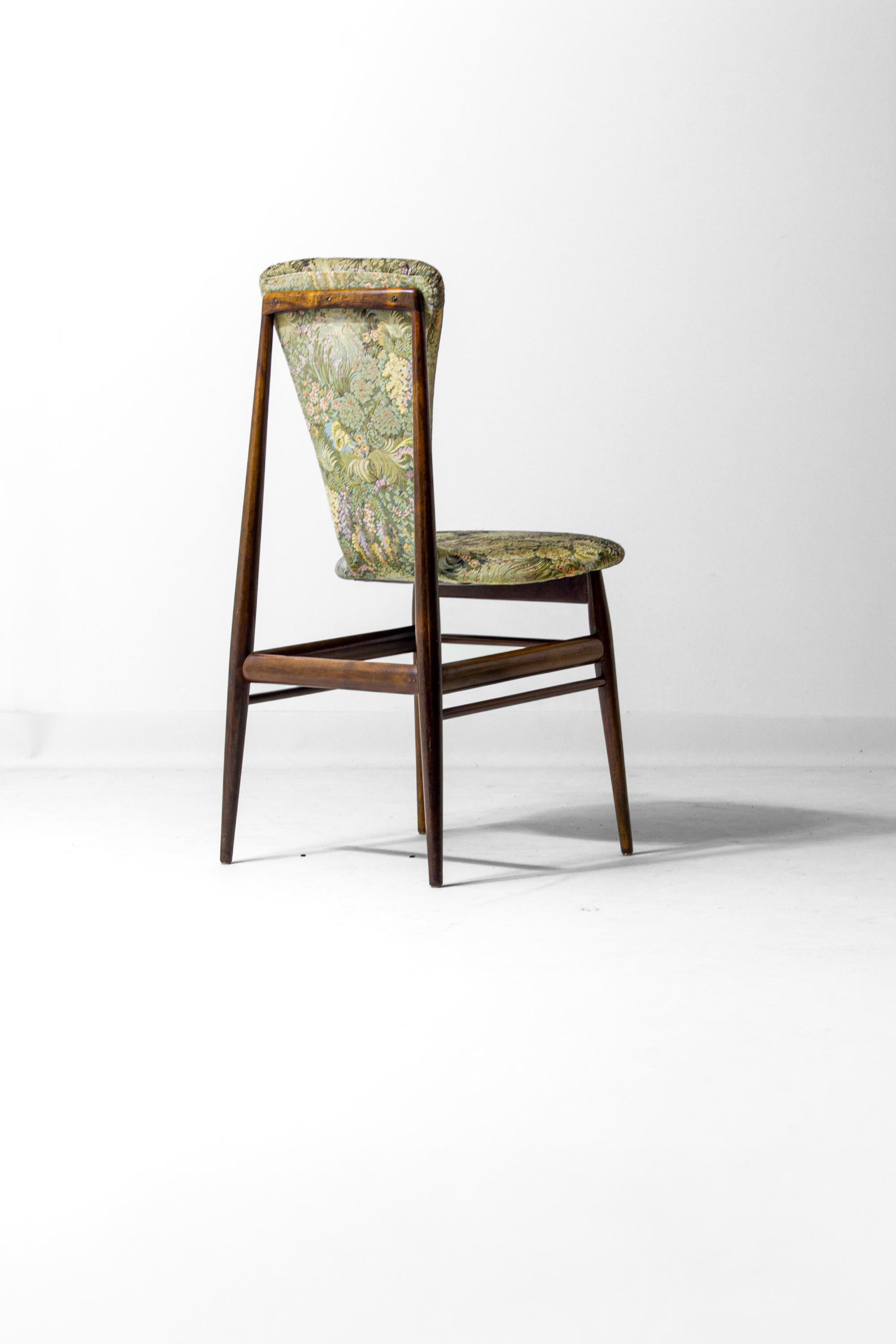 Eclectic scandinavian floating dining chairs in floral upholstery, 1960s For Sale 6