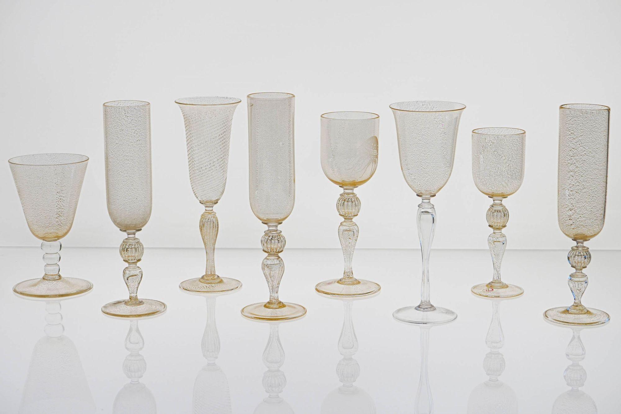 Mid-Century Modern Eclectic Set of 8 Cenedese Murano Stemmed Glass, each with gold leaf embedded For Sale